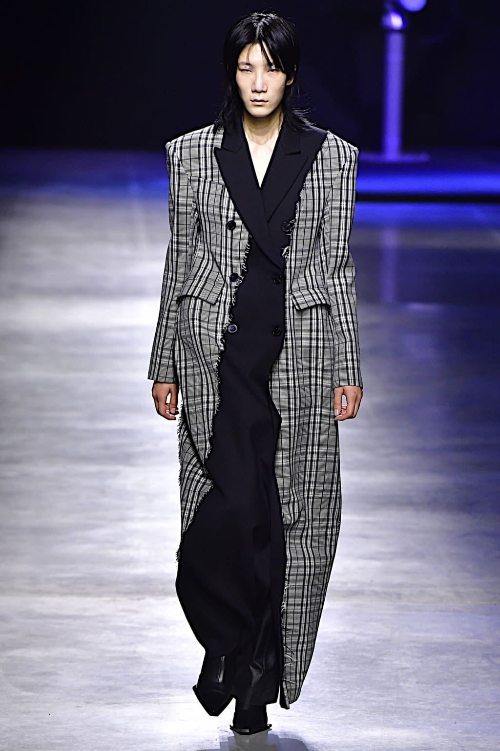 Fashion Week Milan Fall/Winter 2022 look 22 from the Annakiki collection 女装