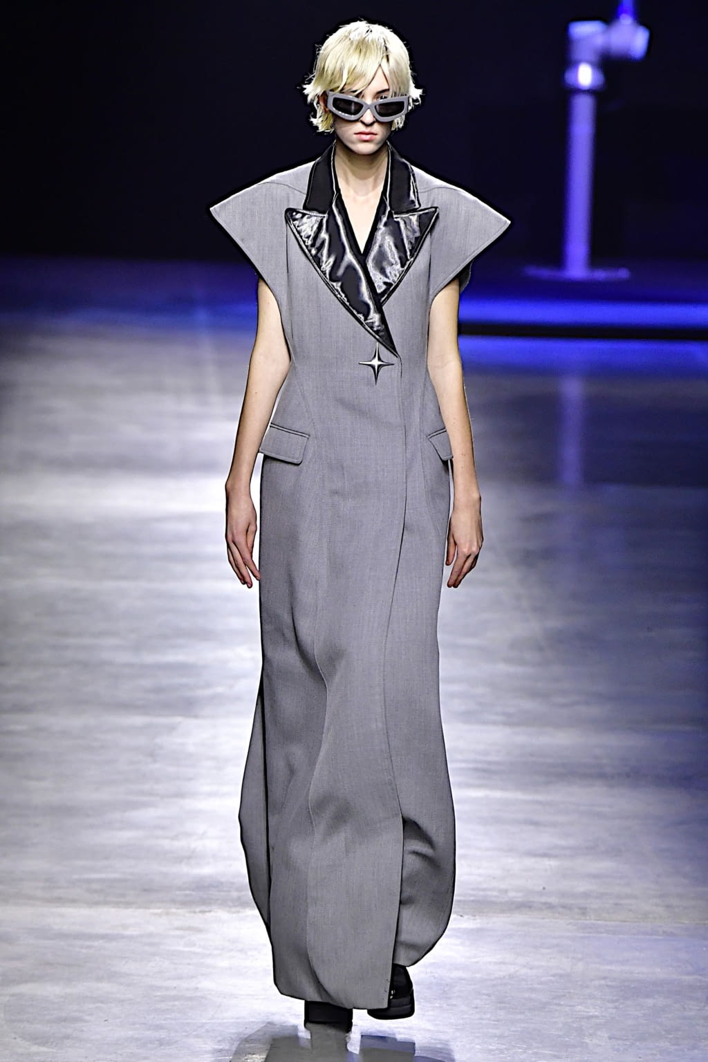 Fashion Week Milan Fall/Winter 2022 look 38 from the Annakiki collection 女装
