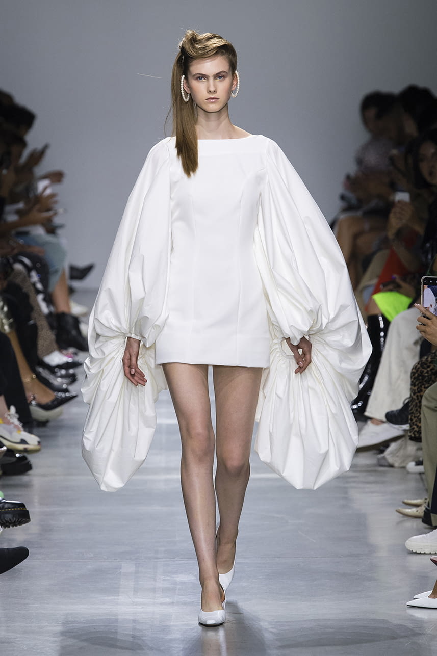 Fashion Week Milan Spring/Summer 2020 look 11 from the Annakiki collection 女装