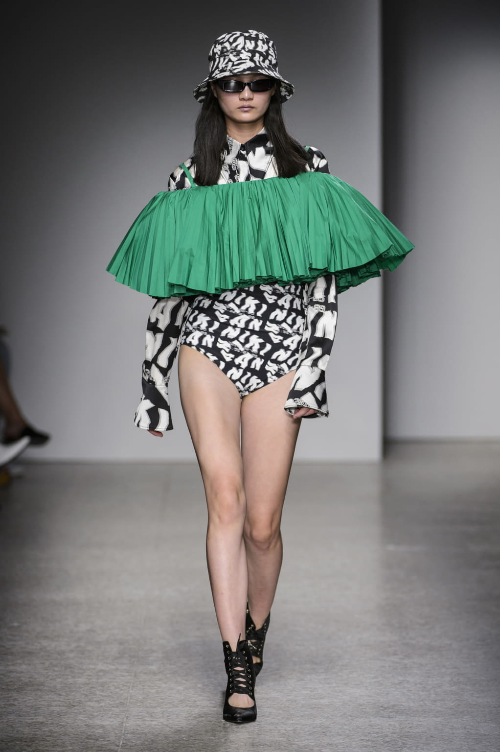 Fashion Week Milan Spring/Summer 2019 look 2 de la collection Annakiki womenswear