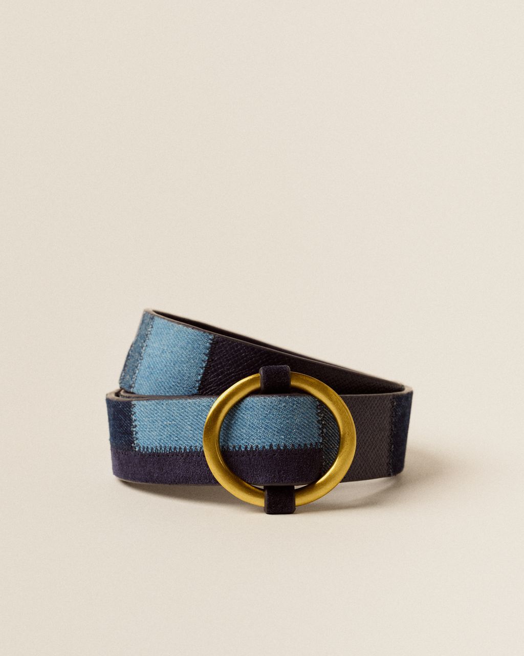 Fashion Week Paris Fall/Winter 2025 look 8 from the Sessùn collection 女装配饰