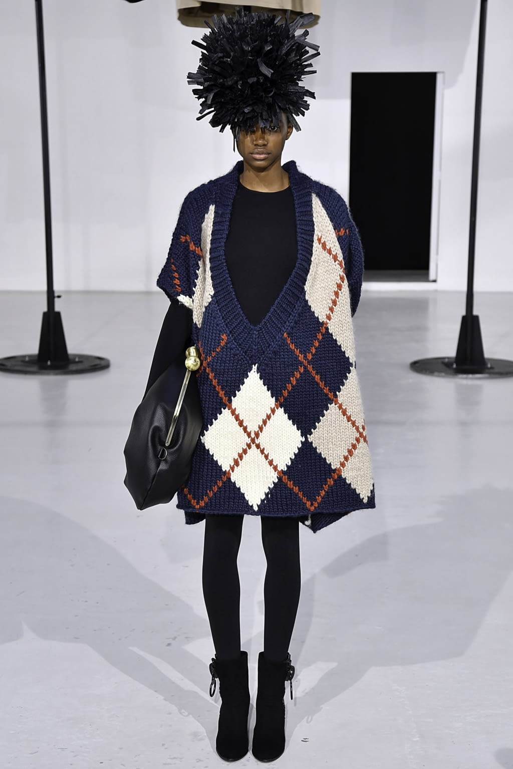 Fashion Week Paris Fall/Winter 2019 look 12 de la collection Anrealage womenswear