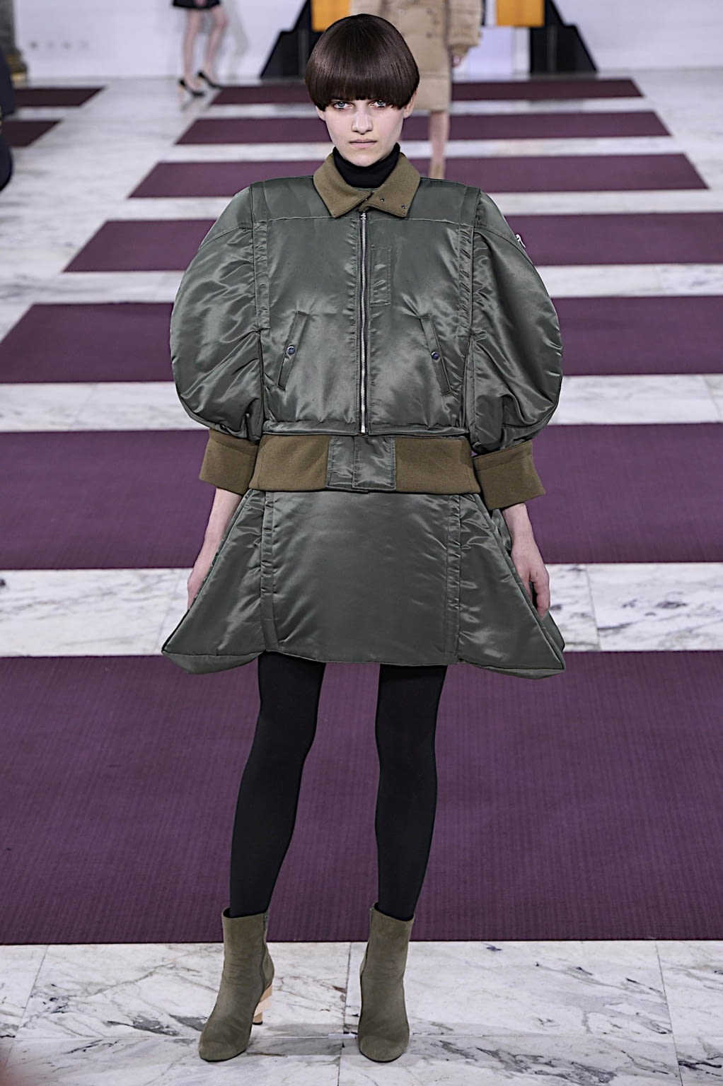 Fashion Week Paris Fall/Winter 2020 look 3 de la collection Anrealage womenswear