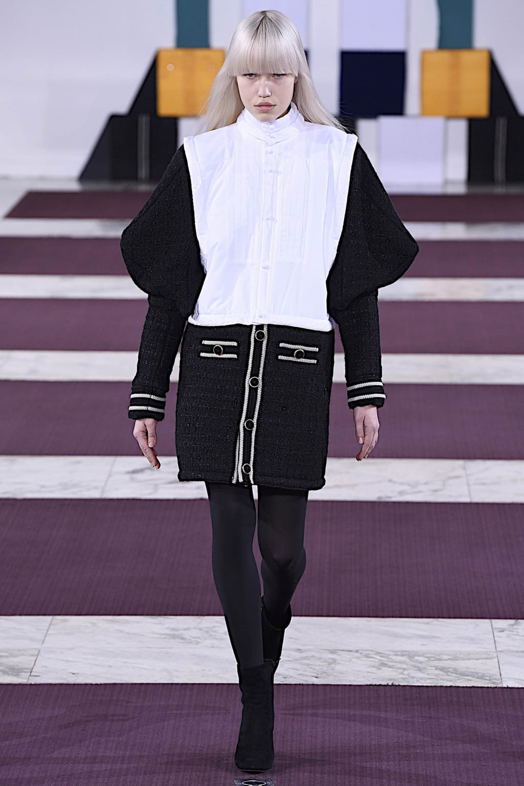 Fashion Week Paris Fall/Winter 2020 look 7 de la collection Anrealage womenswear