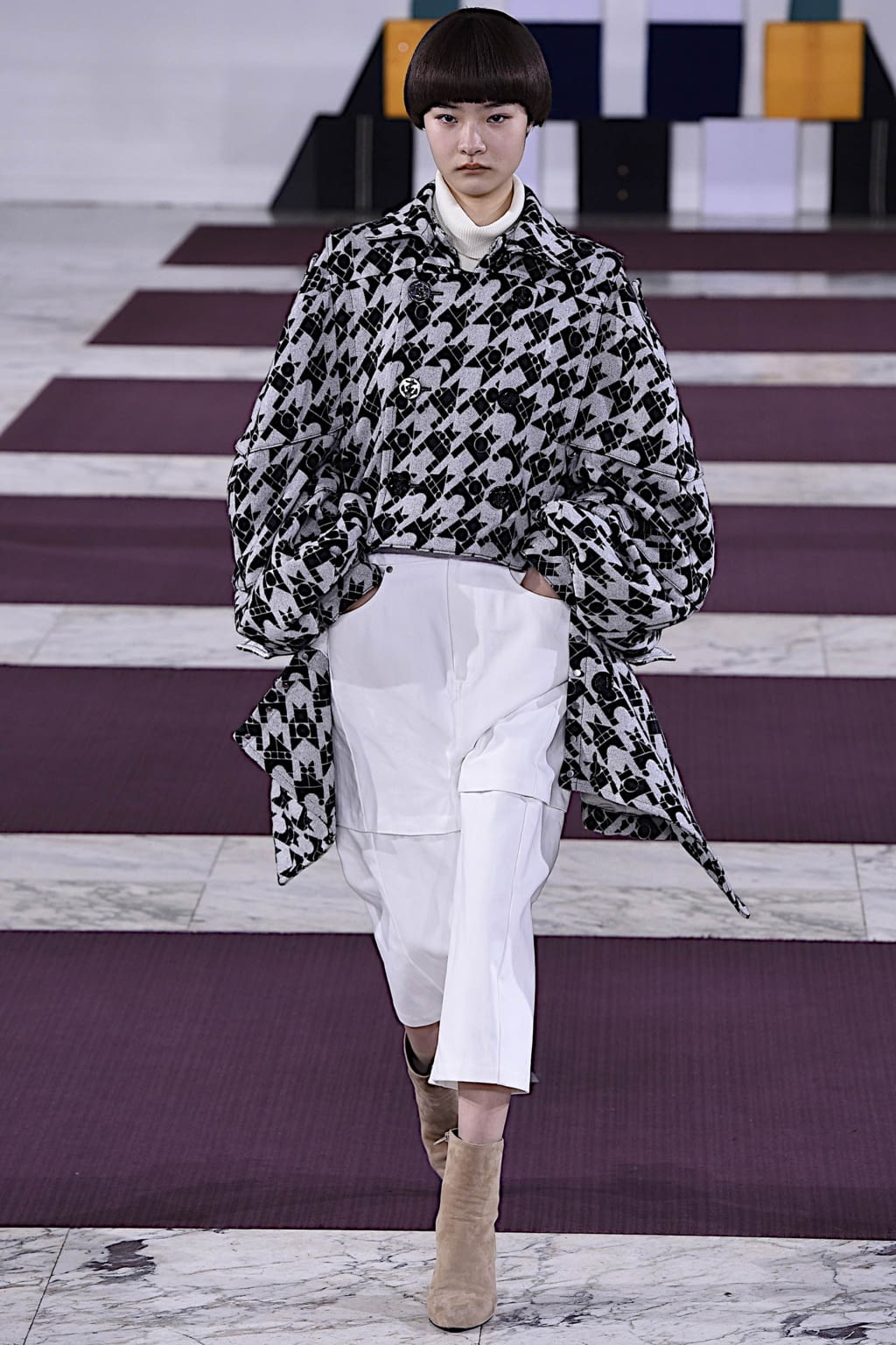 Fashion Week Paris Fall/Winter 2020 look 12 de la collection Anrealage womenswear