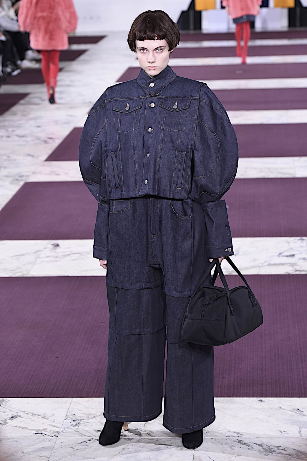 Fashion Week Paris Fall/Winter 2020 look 15 from the Anrealage collection 女装