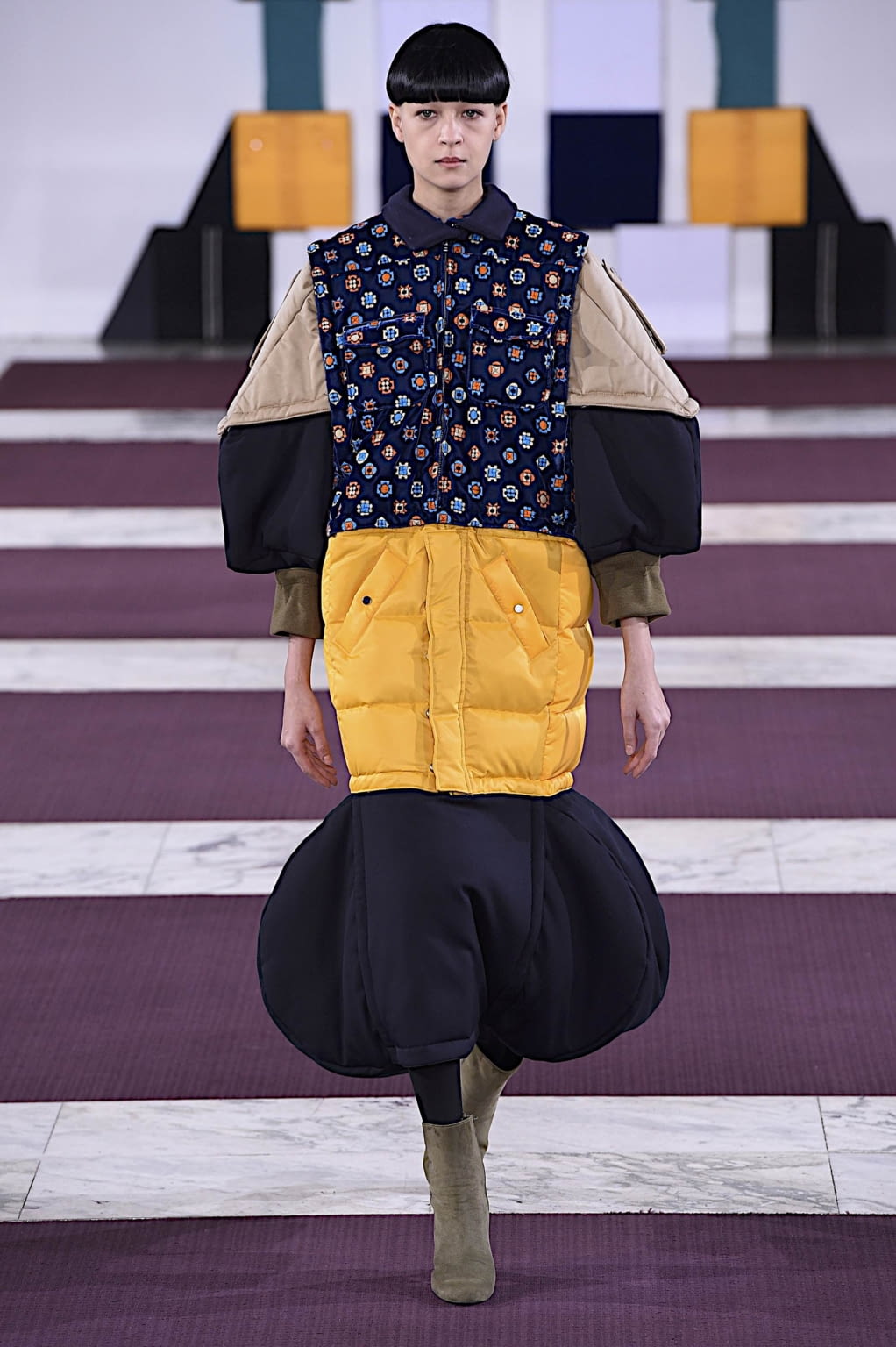 Fashion Week Paris Fall/Winter 2020 look 30 from the Anrealage collection womenswear