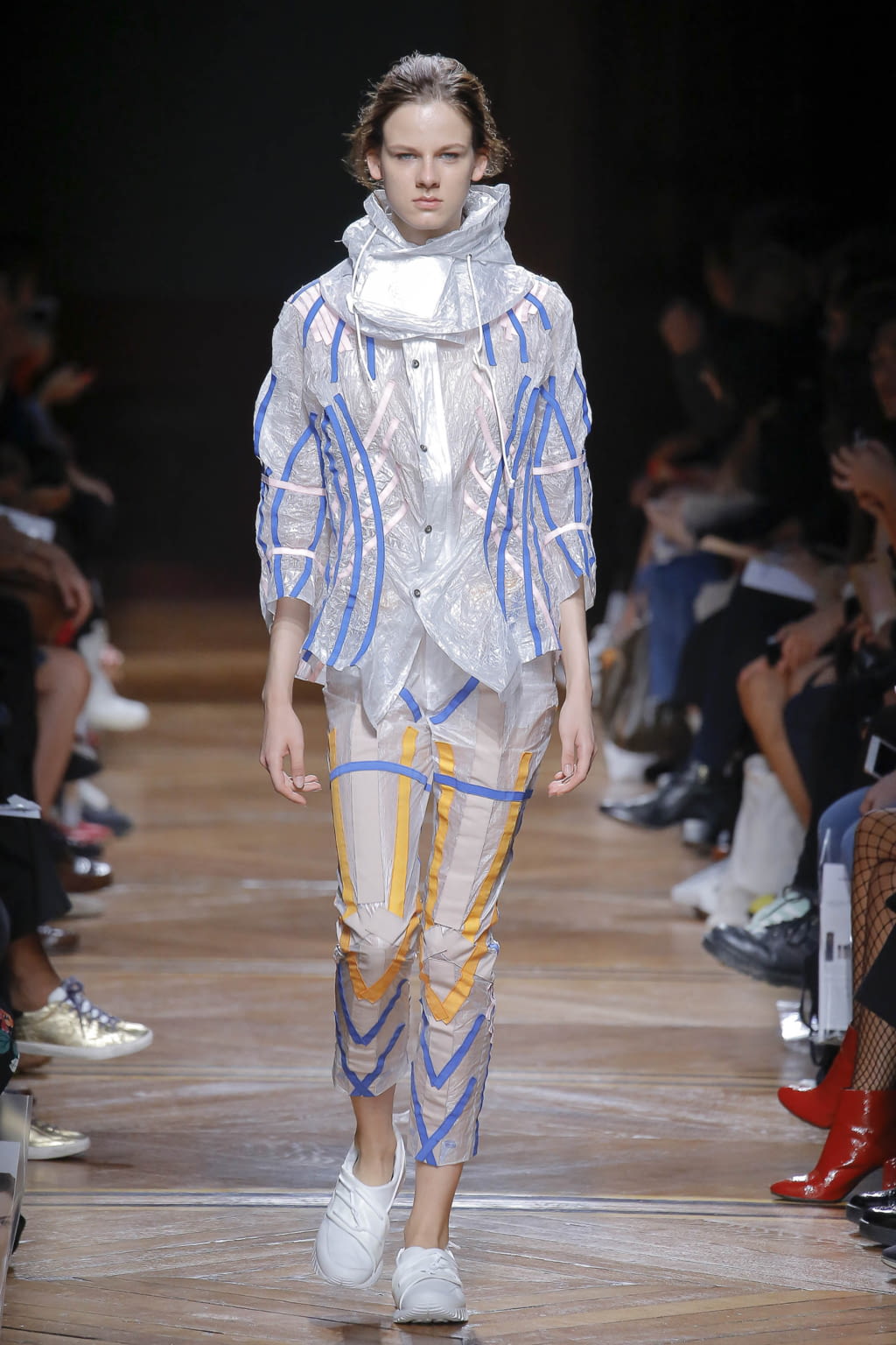 Fashion Week Paris Spring/Summer 2018 look 20 from the Anrealage collection womenswear