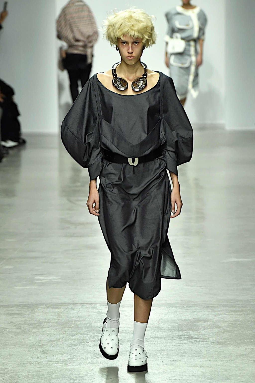 Fashion Week Paris Spring/Summer 2020 look 14 from the Anrealage collection womenswear