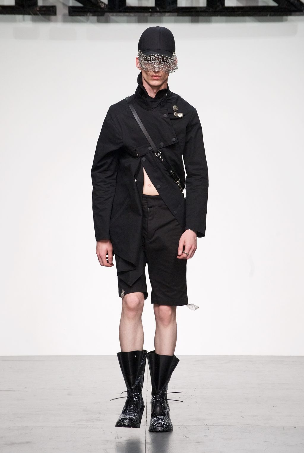 Fashion Week London Spring/Summer 2018 look 23 from the KTZ collection menswear