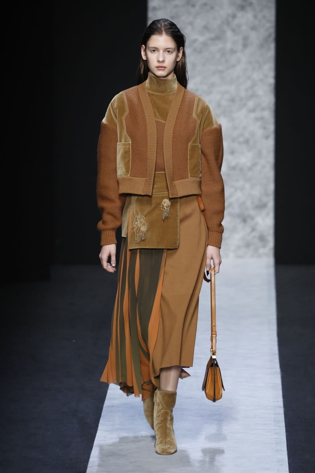 Fashion Week Milan Fall/Winter 2020 look 23 from the Anteprima collection womenswear