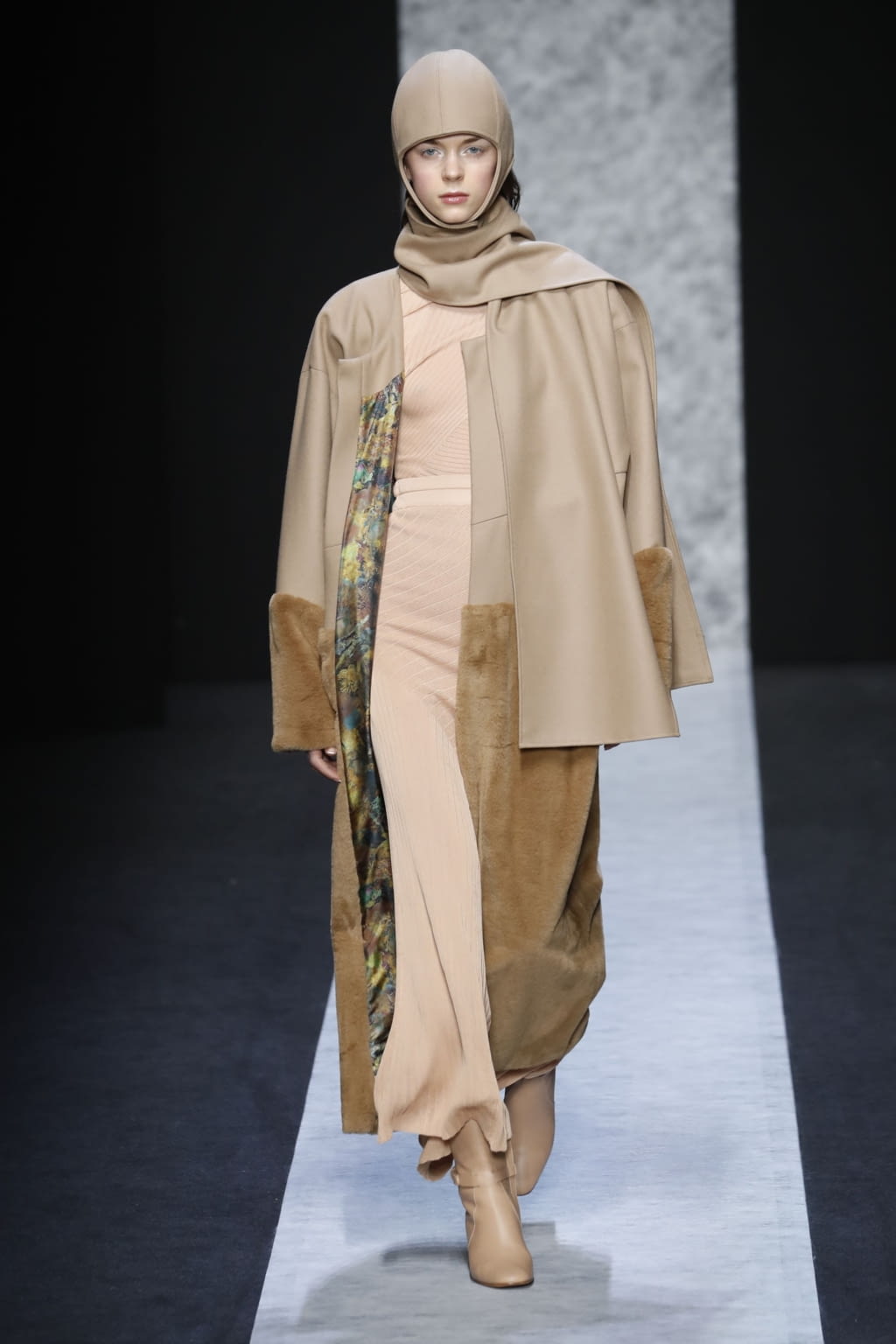 Fashion Week Milan Fall/Winter 2020 look 24 from the Anteprima collection womenswear