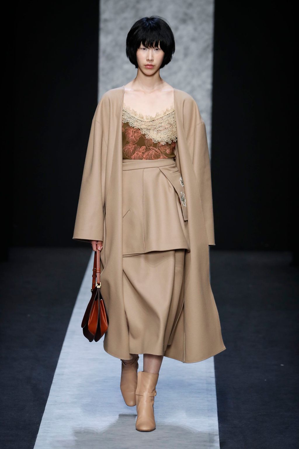 Fashion Week Milan Fall/Winter 2020 look 25 from the Anteprima collection womenswear
