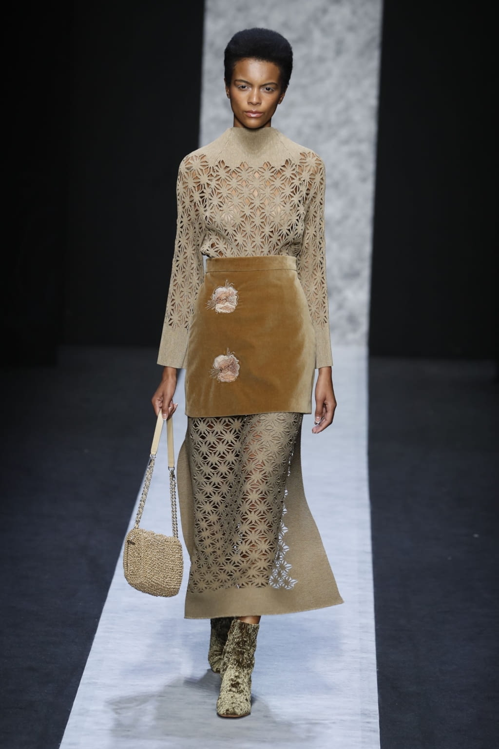 Fashion Week Milan Fall/Winter 2020 look 26 from the Anteprima collection womenswear