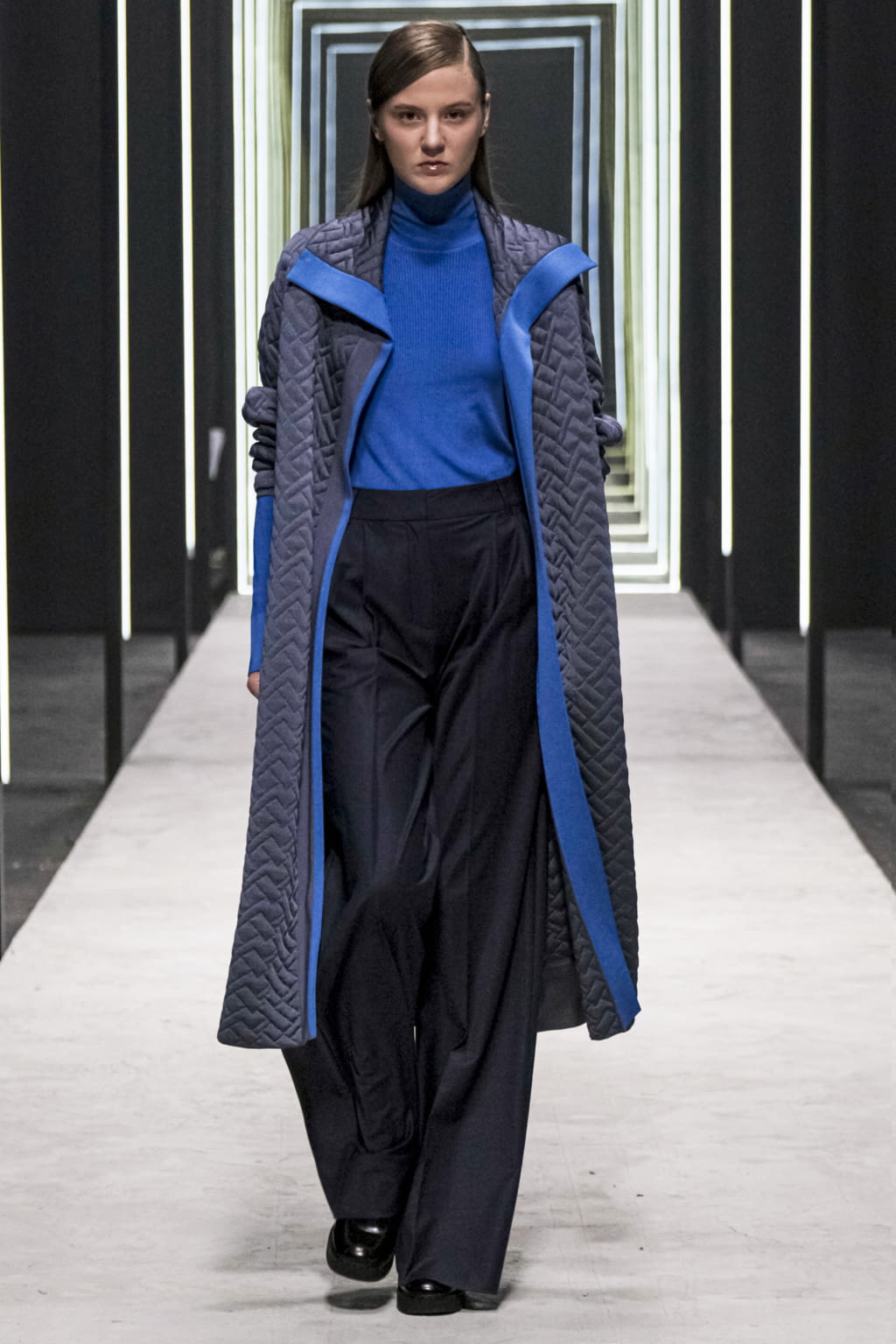 Fashion Week Milan Fall/Winter 2022 look 6 de la collection Anteprima womenswear