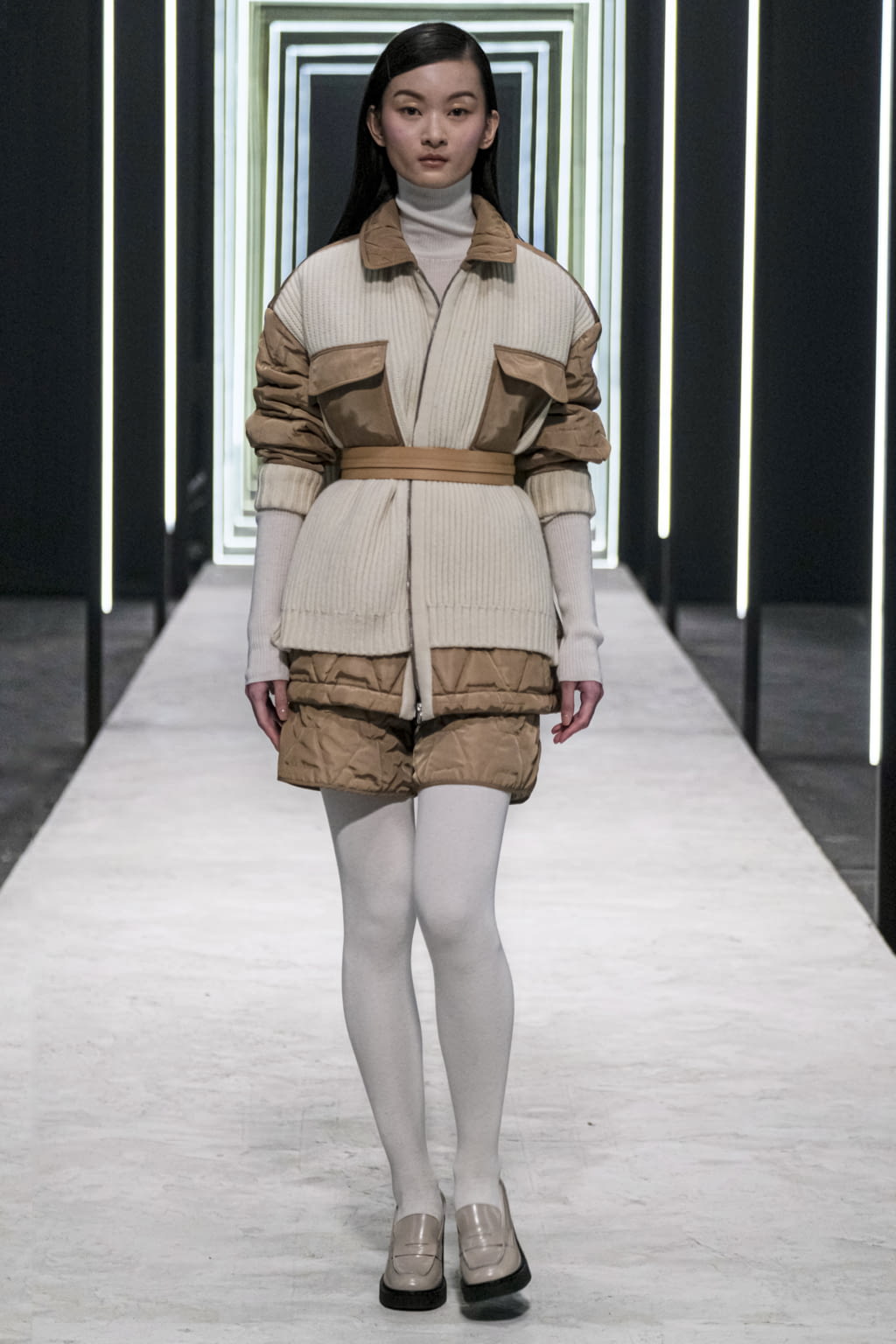 Fashion Week Milan Fall/Winter 2022 look 17 from the Anteprima collection 女装