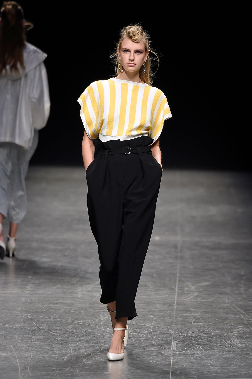 Fashion Week Milan Spring/Summer 2017 look 17 from the Anteprima collection womenswear