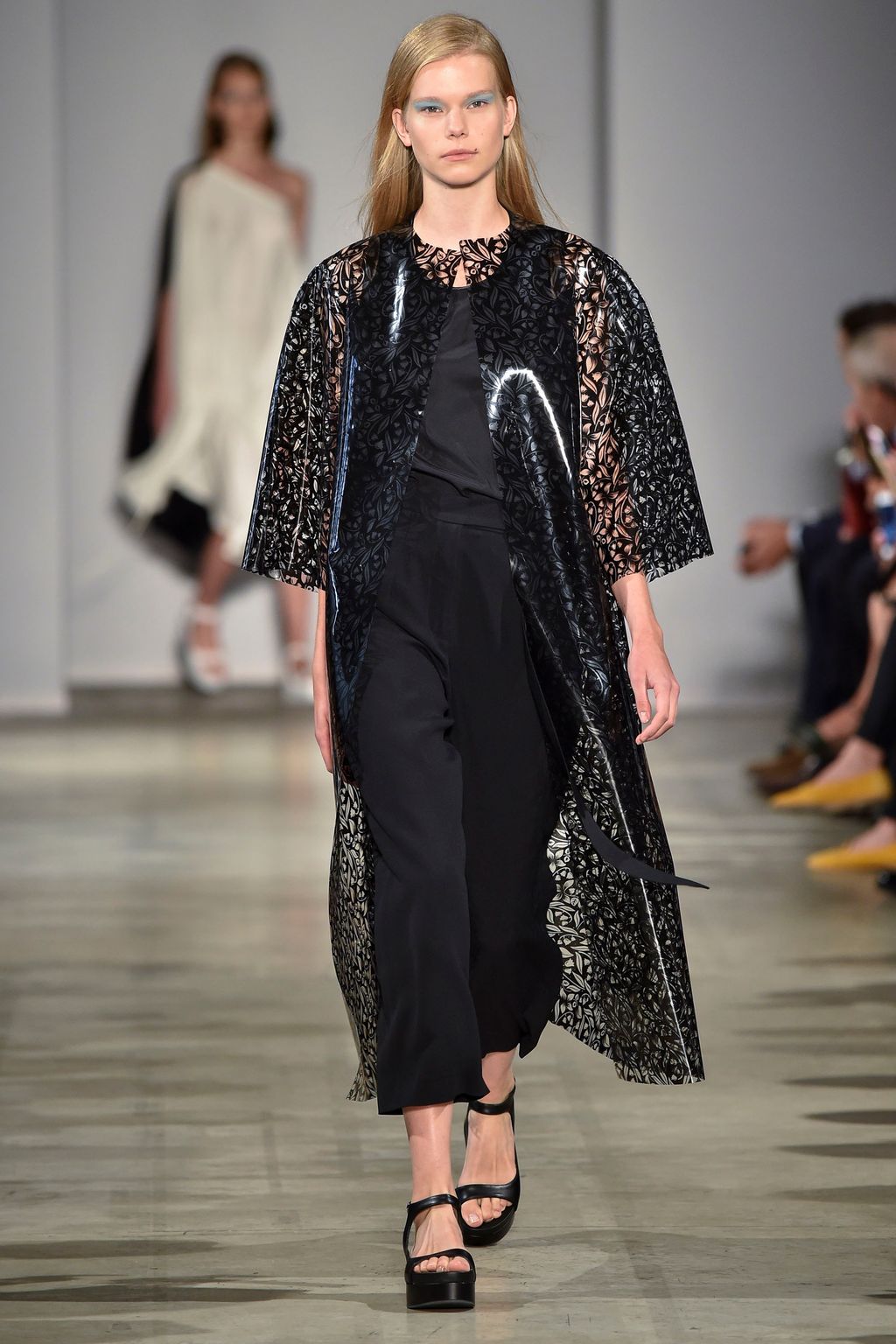 Fashion Week Milan Spring/Summer 2018 look 16 from the Anteprima collection 女装