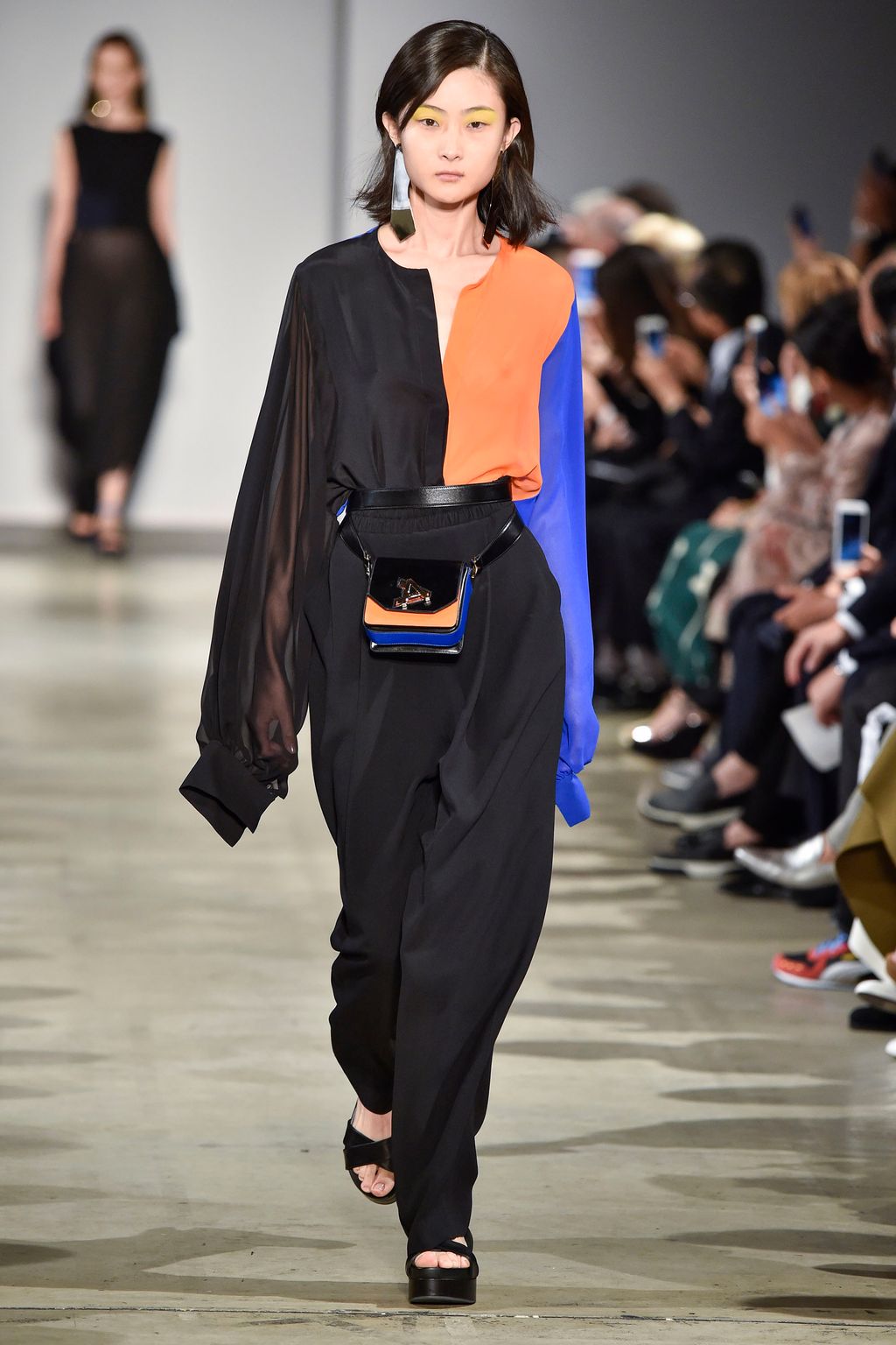 Fashion Week Milan Spring/Summer 2018 look 22 from the Anteprima collection womenswear