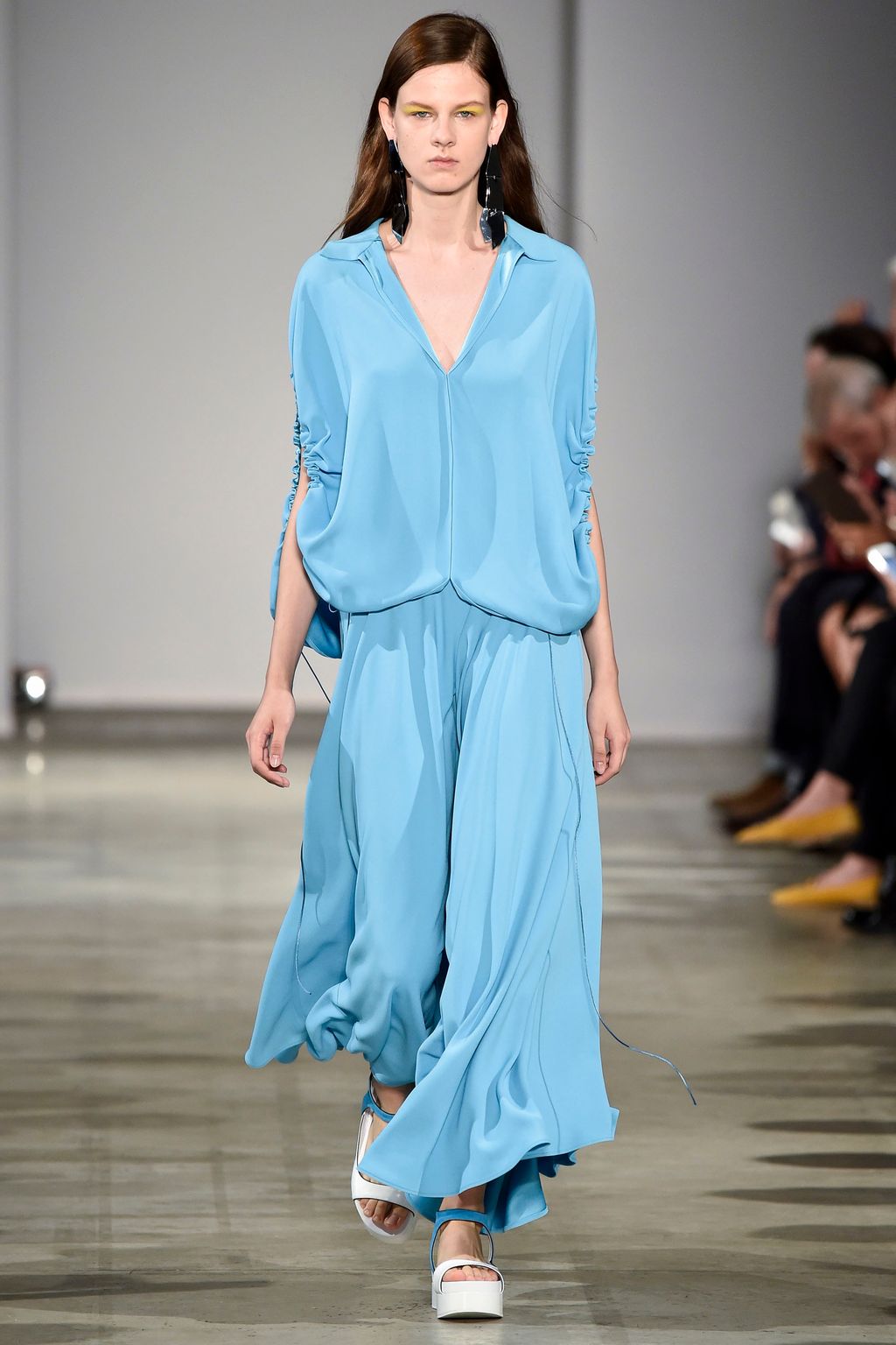 Fashion Week Milan Spring/Summer 2018 look 37 from the Anteprima collection 女装