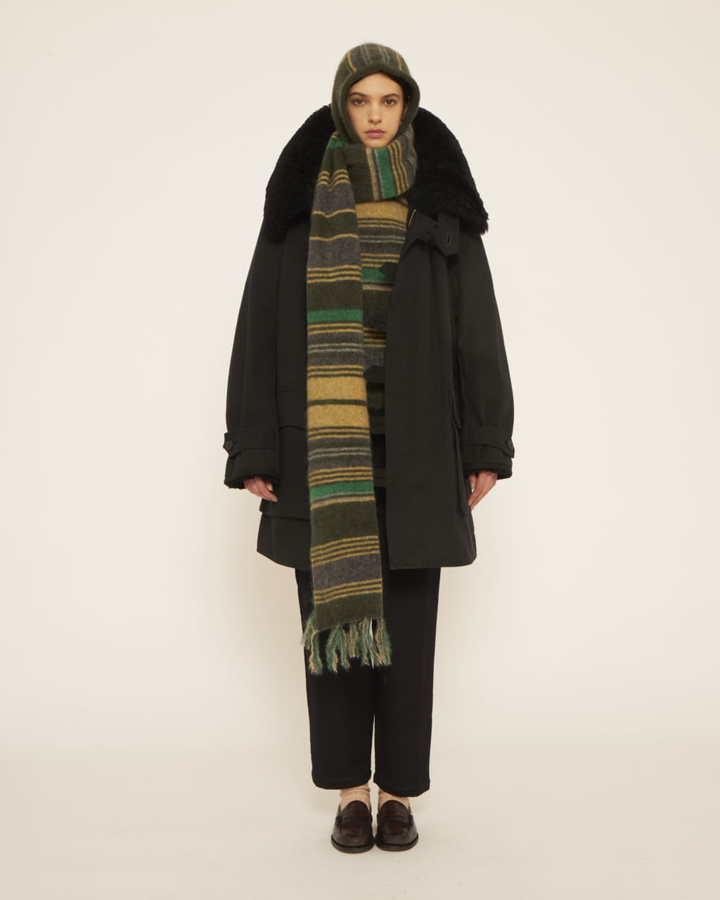 Fashion Week Paris Fall/Winter 2022 look 12 de la collection Antik Batik womenswear