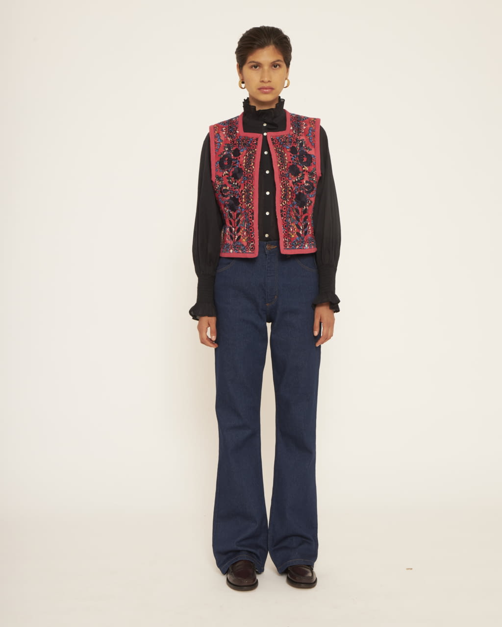 Fashion Week Paris Fall/Winter 2022 look 26 from the Antik Batik collection womenswear