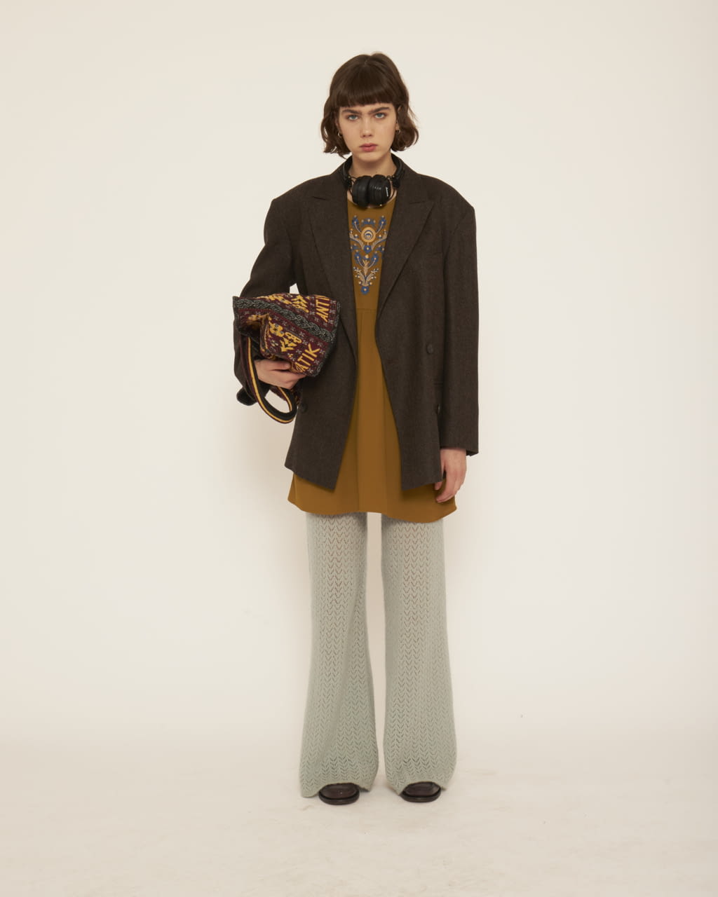 Fashion Week Paris Fall/Winter 2022 look 47 from the Antik Batik collection womenswear
