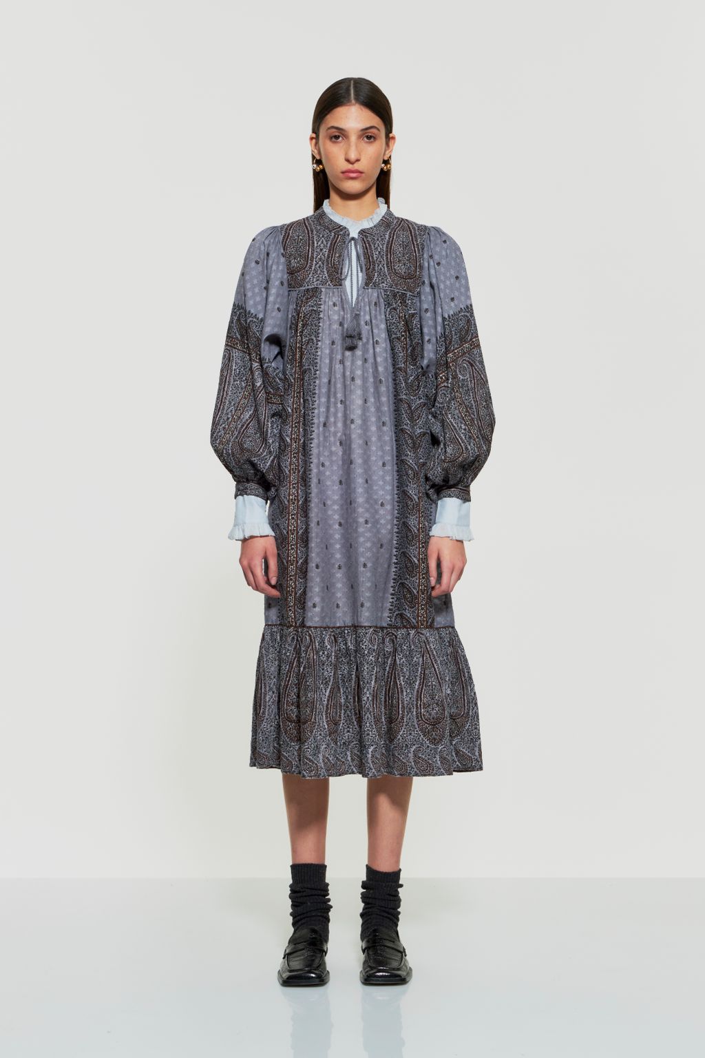 Fashion Week Paris Fall/Winter 2023 look 36 from the Antik Batik collection womenswear
