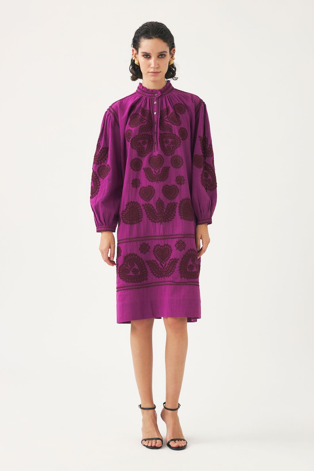 Fashion Week Paris Spring/Summer 2024 look 32 de la collection Antik Batik womenswear