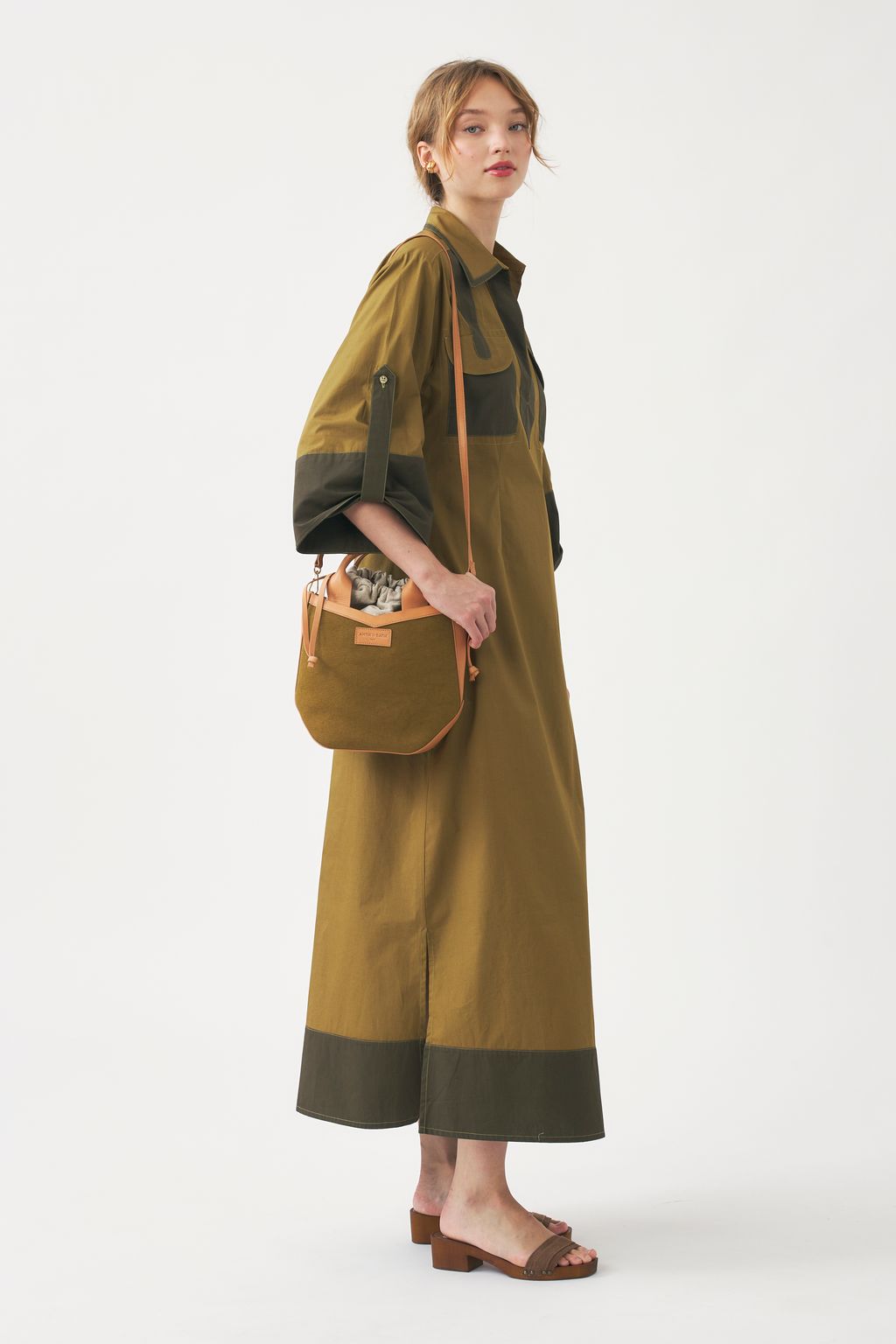 Fashion Week Paris Spring/Summer 2024 look 53 from the Antik Batik collection womenswear