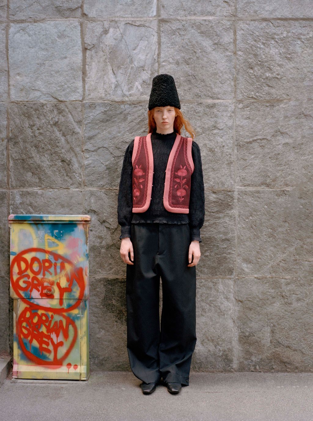 Fashion Week Paris Fall/Winter 2024 look 1 from the Antik Batik collection 女装