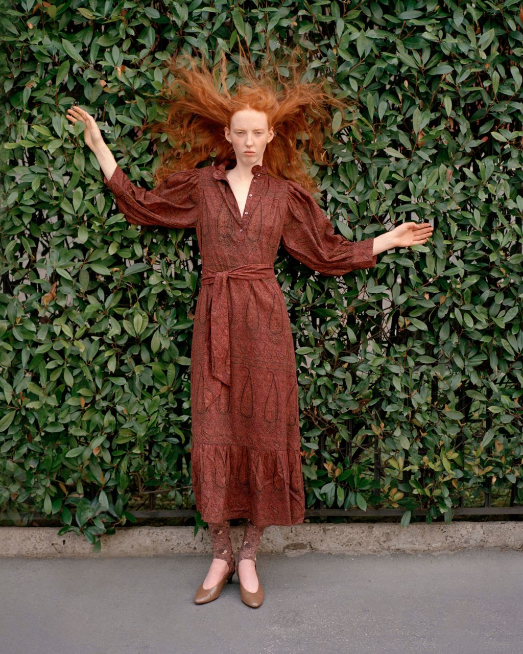 Fashion Week Paris Fall/Winter 2024 look 2 from the Antik Batik collection 女装