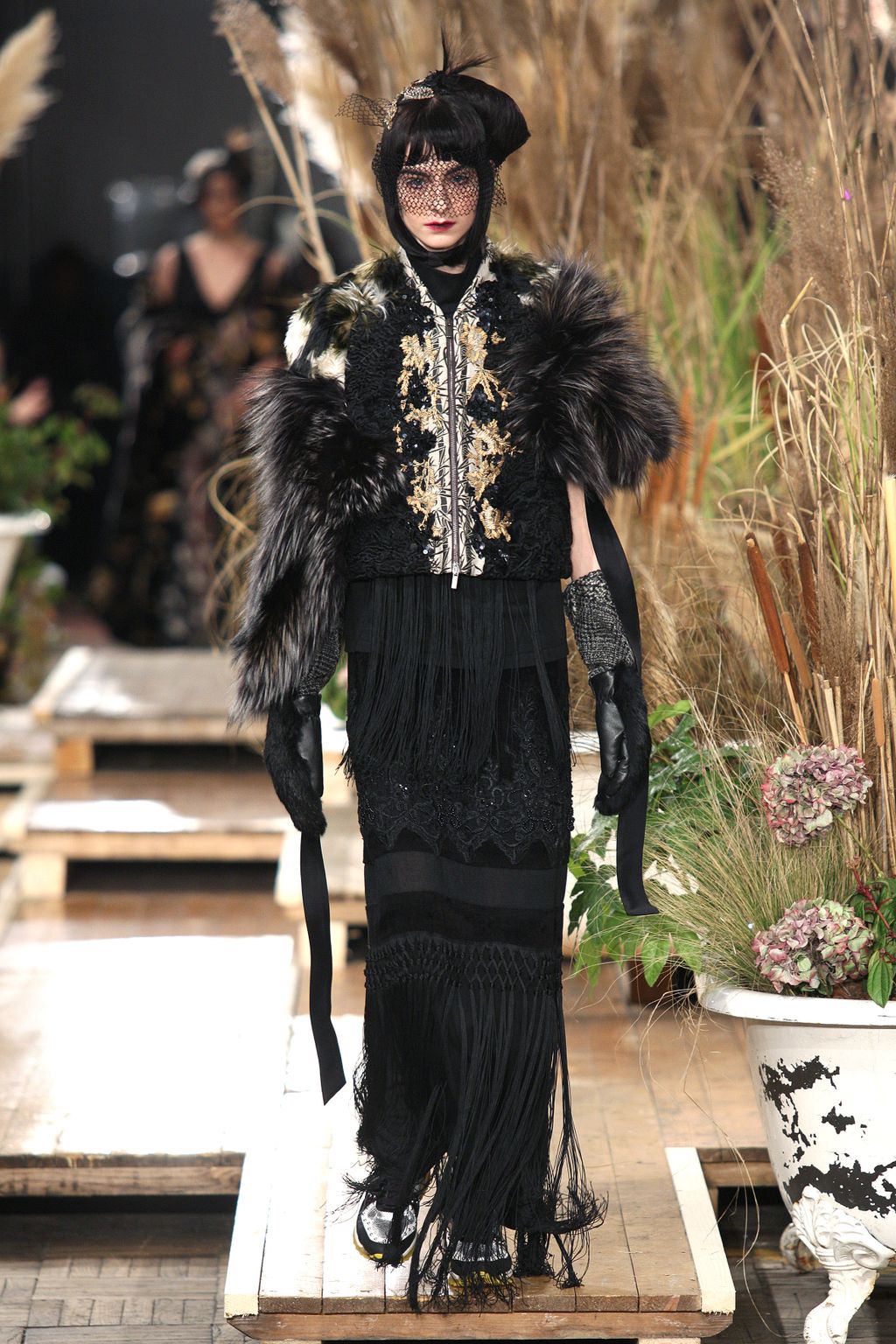 Fashion Week Milan Fall/Winter 2016 look 16 from the Antonio Marras collection 女装