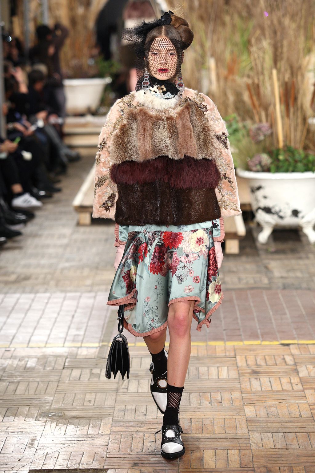 Fashion Week Milan Fall/Winter 2016 look 49 from the Antonio Marras collection 女装