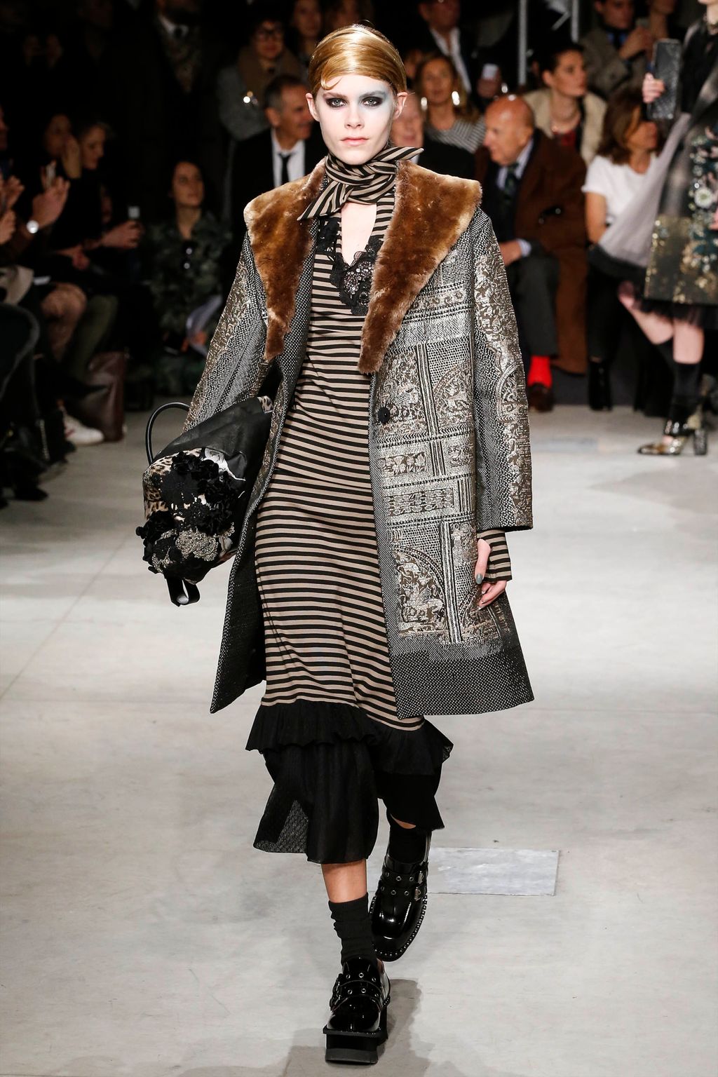 Fashion Week Milan Fall/Winter 2017 look 13 from the Antonio Marras collection womenswear