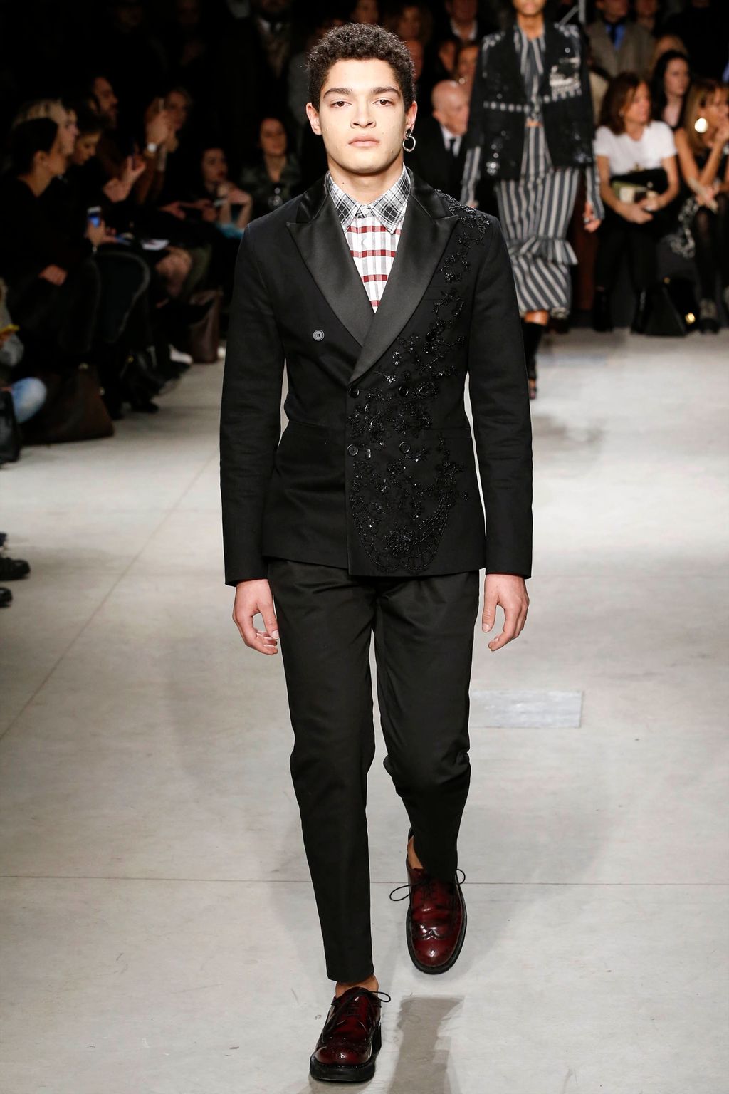 Fashion Week Milan Fall/Winter 2017 look 68 de la collection Antonio Marras womenswear