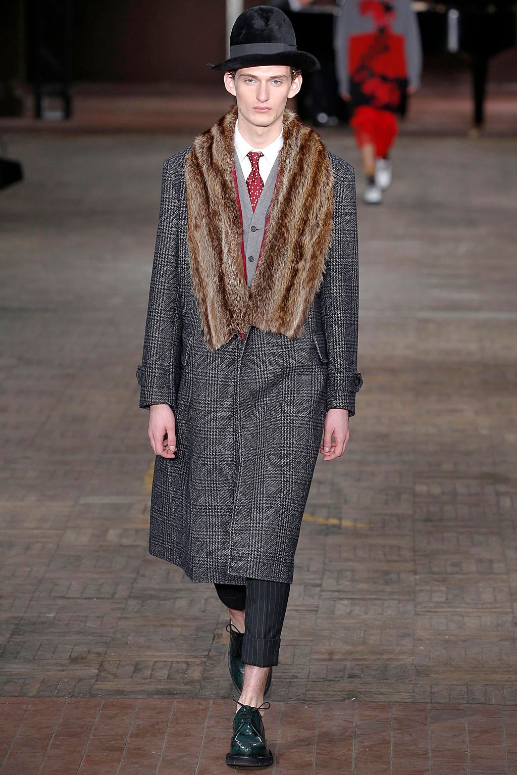 Fashion Week Milan Fall/Winter 2018 look 15 from the Antonio Marras collection womenswear