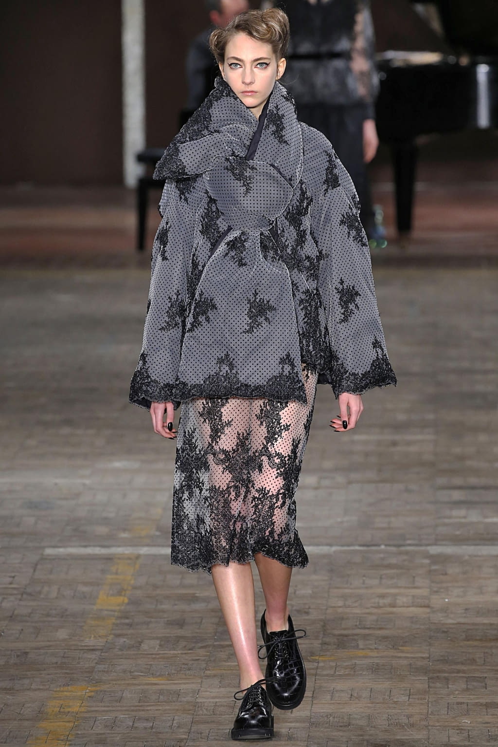 Fashion Week Milan Fall/Winter 2018 look 40 from the Antonio Marras collection womenswear