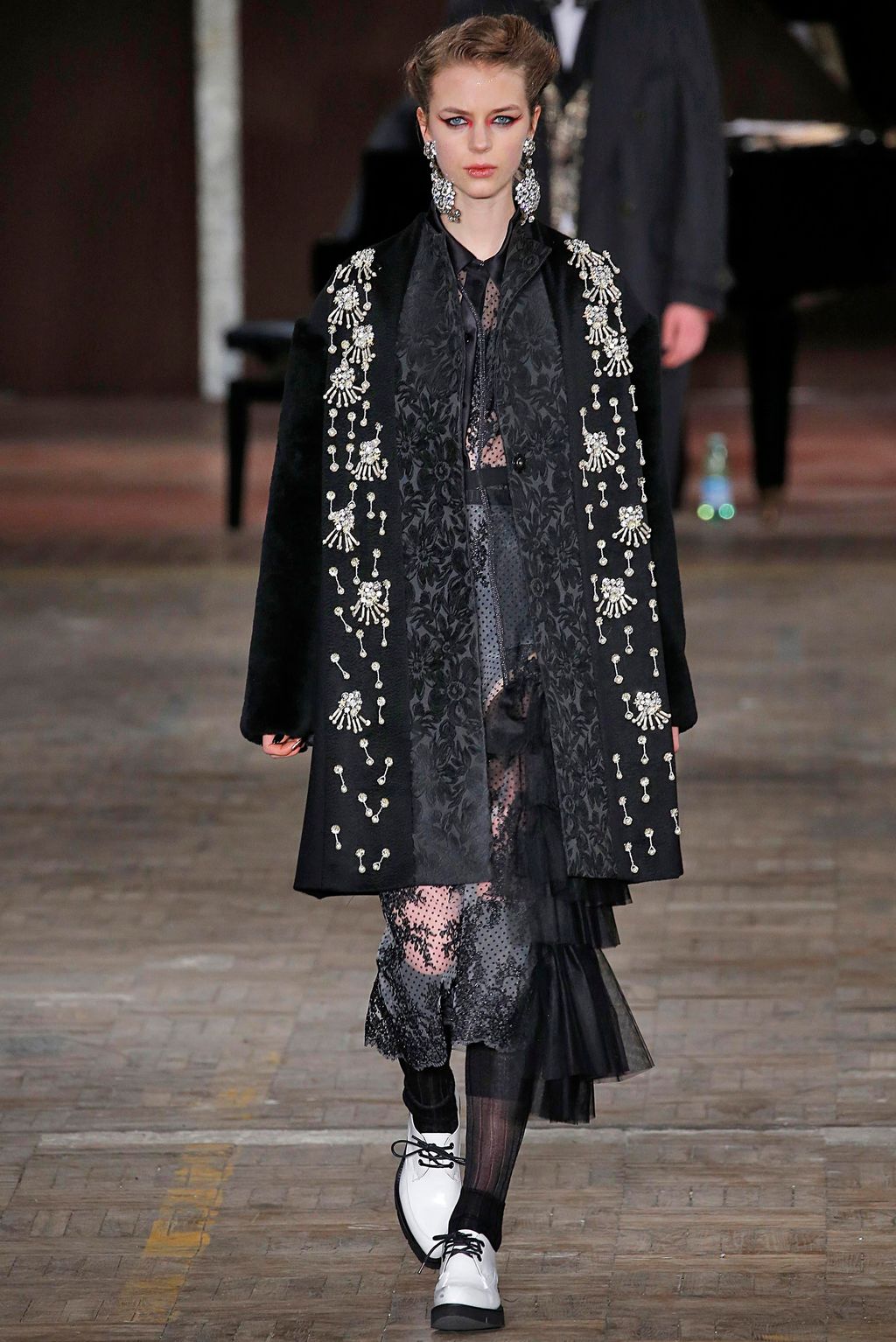 Fashion Week Milan Fall/Winter 2018 look 84 from the Antonio Marras collection 女装