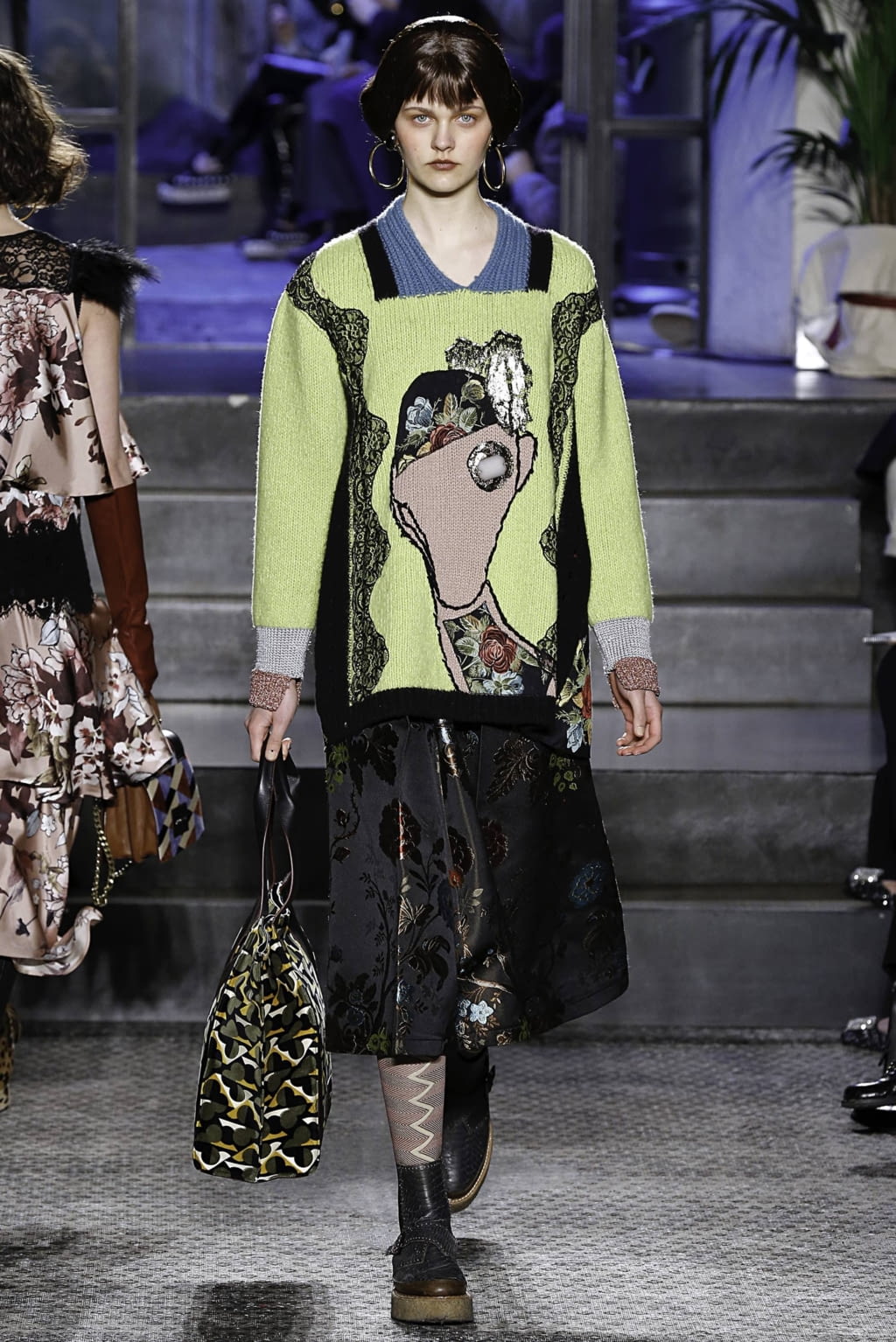 Fashion Week Milan Fall/Winter 2019 look 52 from the Antonio Marras collection 女装