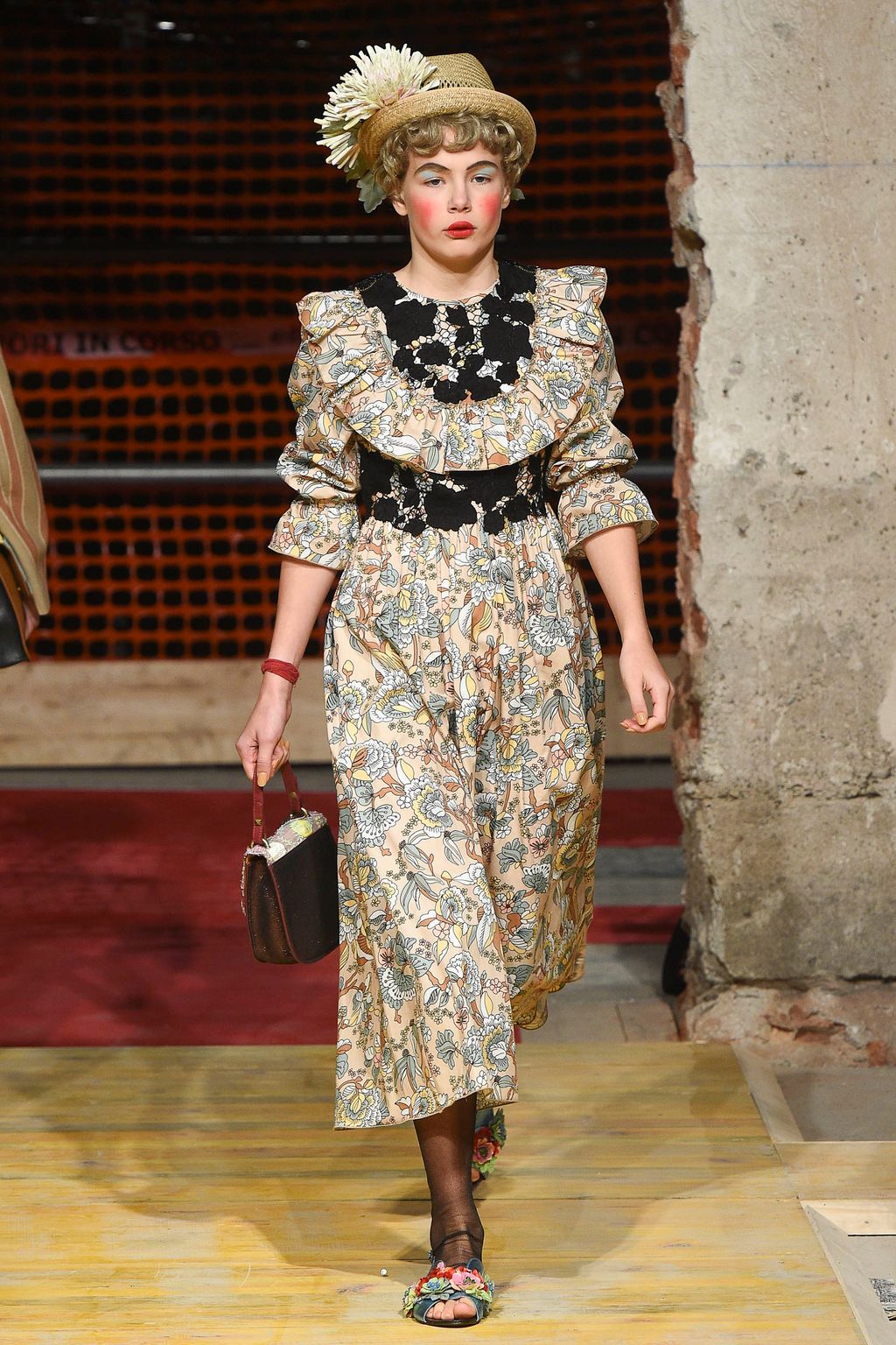 Fashion Week Milan Spring/Summer 2018 look 39 from the Antonio Marras collection 女装