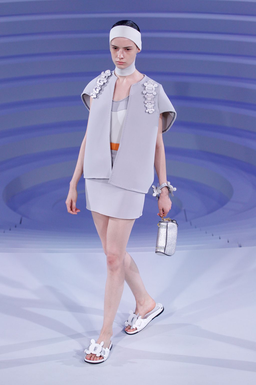 Fashion Week London Spring/Summer 2017 look 30 from the Anya Hindmarch collection 女装