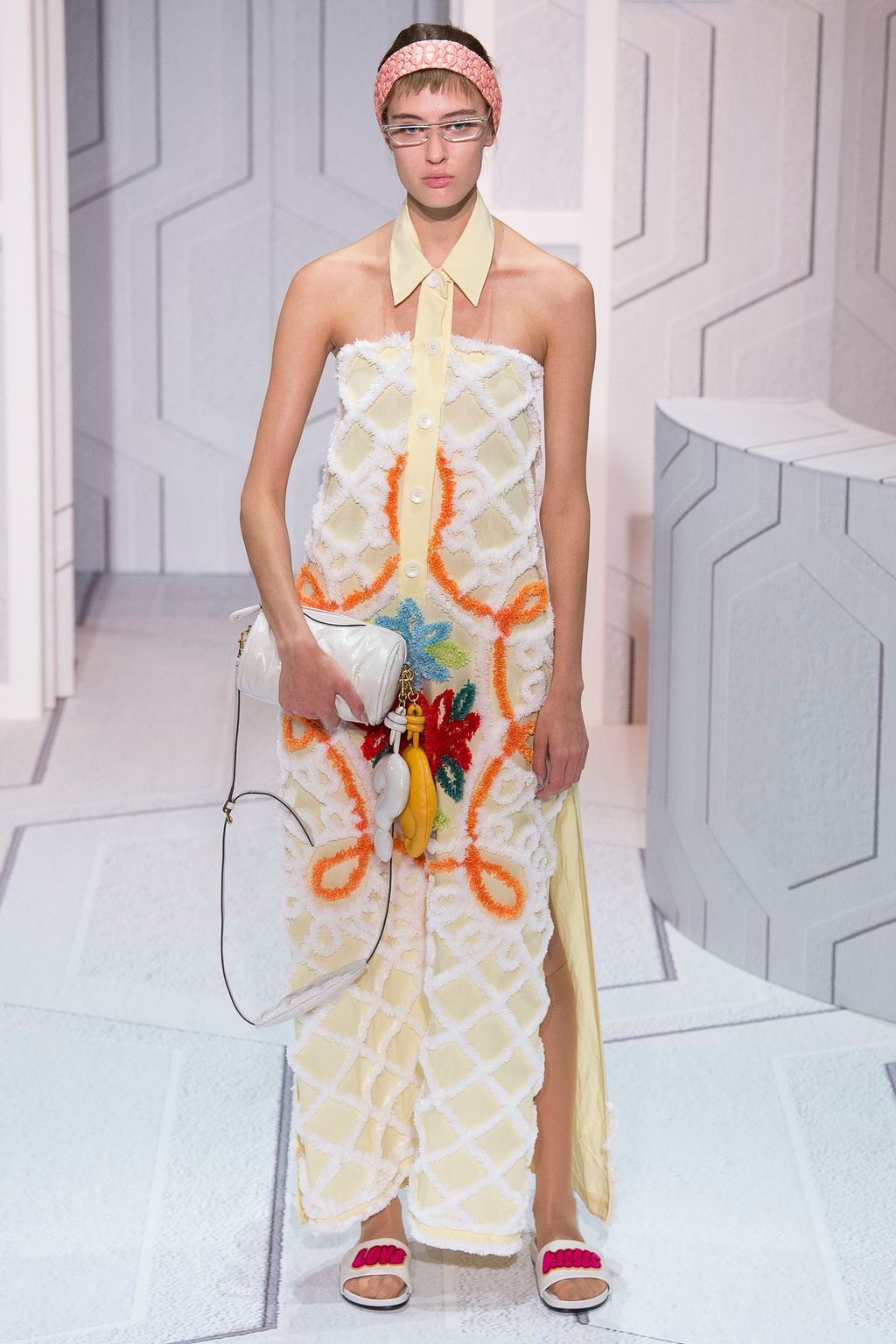Fashion Week London Spring/Summer 2018 look 32 from the Anya Hindmarch collection womenswear