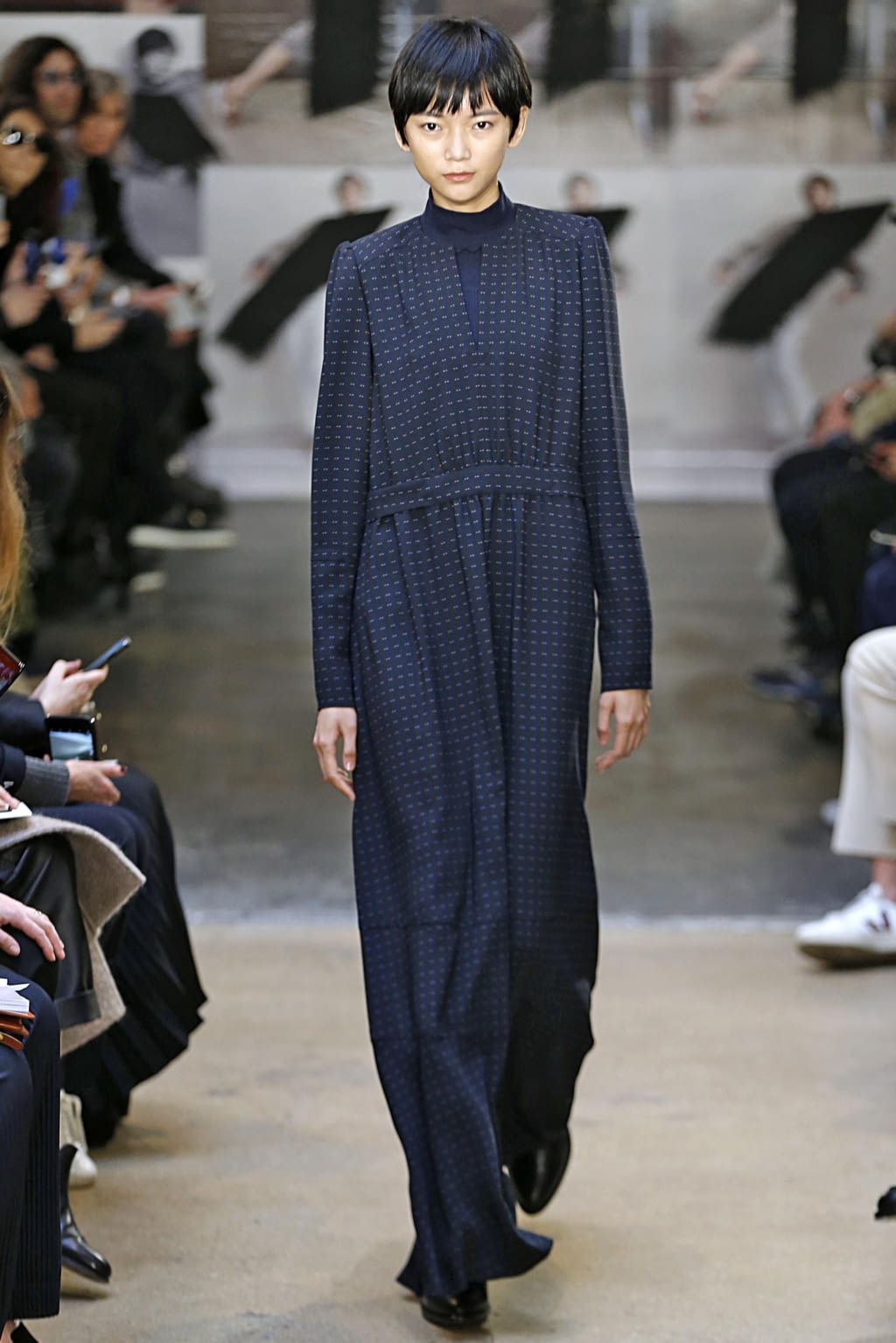 Fashion Week Paris Fall/Winter 2018 look 19 from the Apc collection 女装