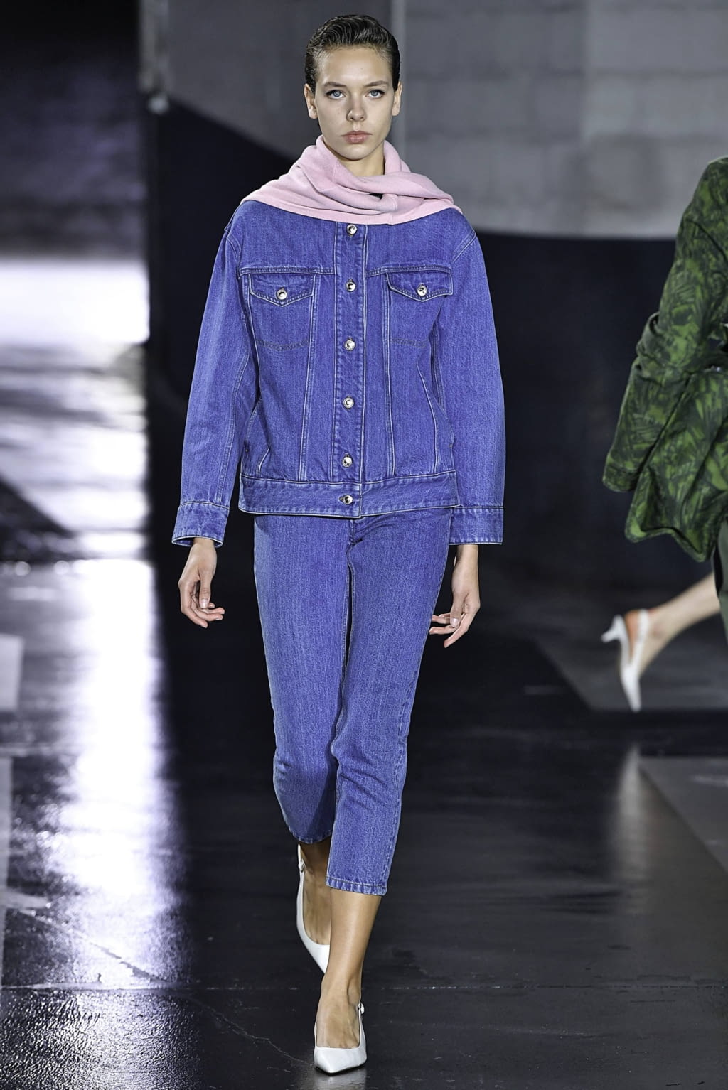 Fashion Week Paris Spring/Summer 2019 look 18 de la collection Apc womenswear