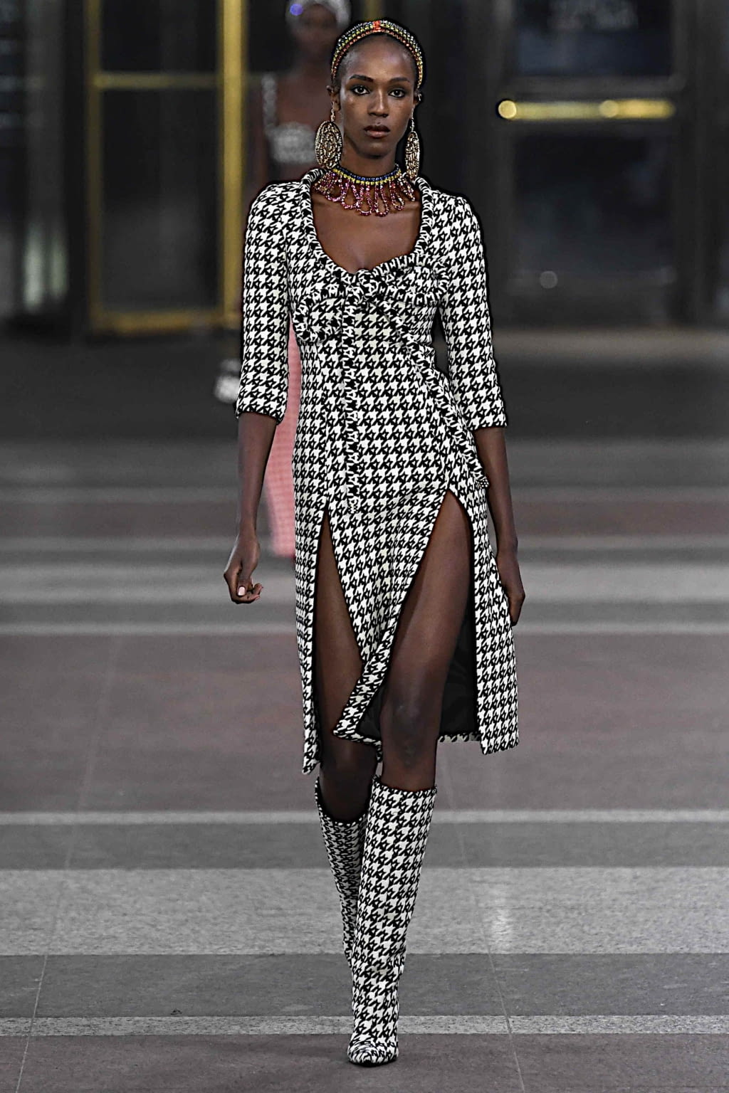 Fashion Week New York Fall/Winter 2019 look 2 from the Area collection womenswear