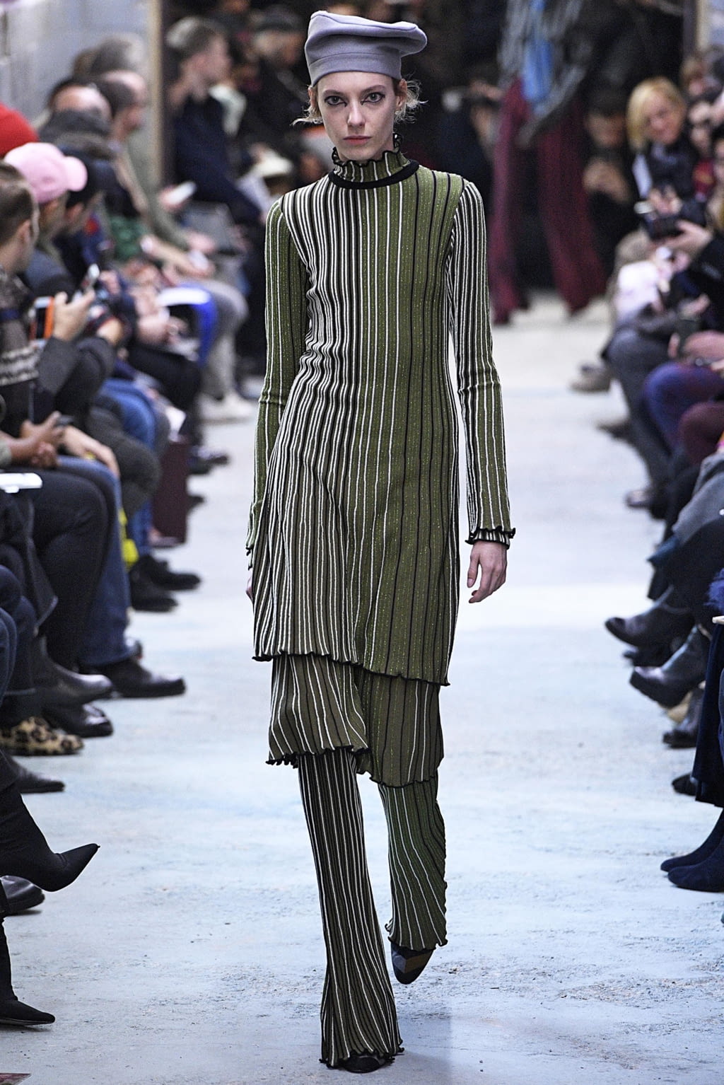 Fashion Week Milan Fall/Winter 2018 look 10 from the Arthur Arbesser collection womenswear