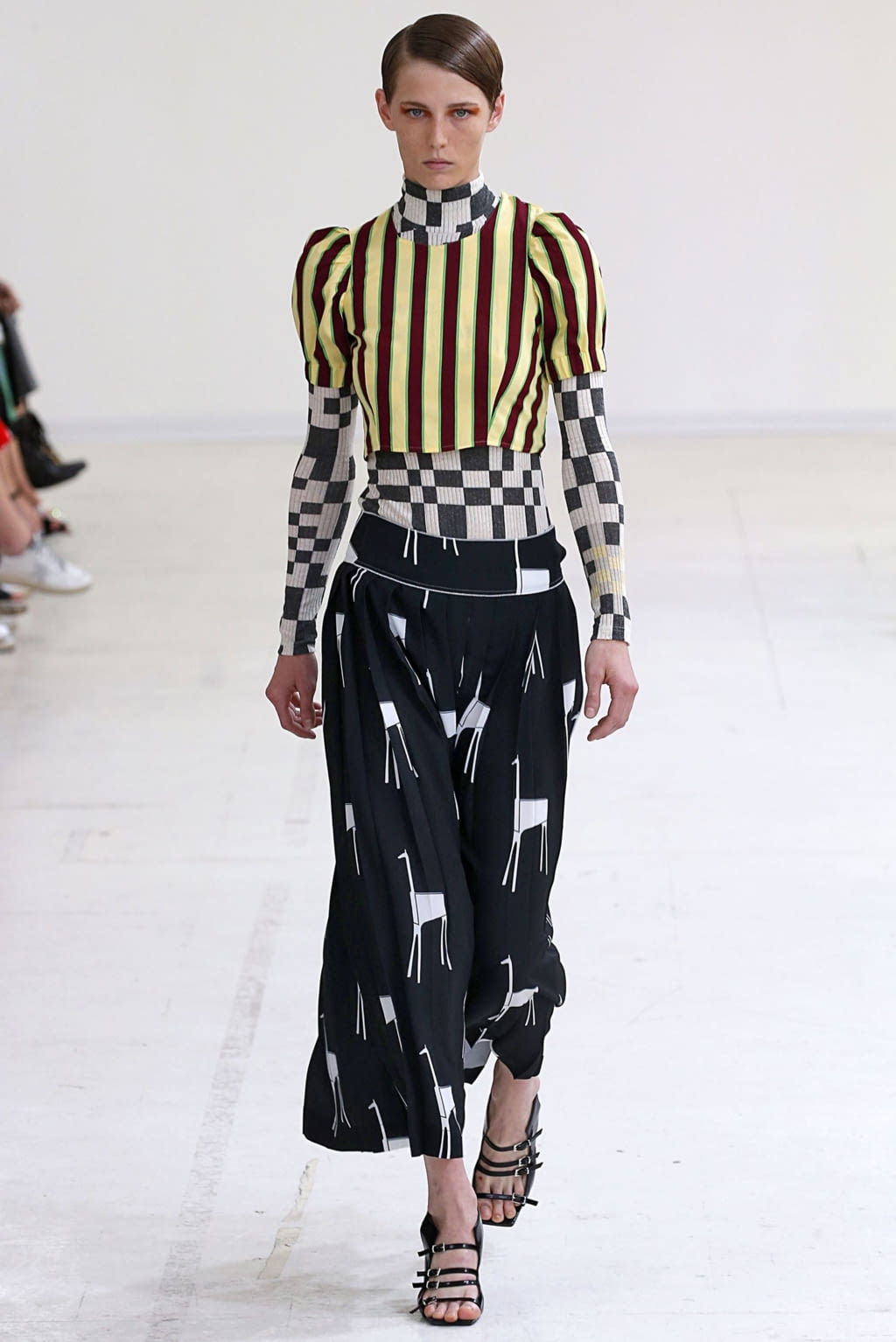 Fashion Week Milan Spring/Summer 2019 look 1 from the Arthur Arbesser collection womenswear