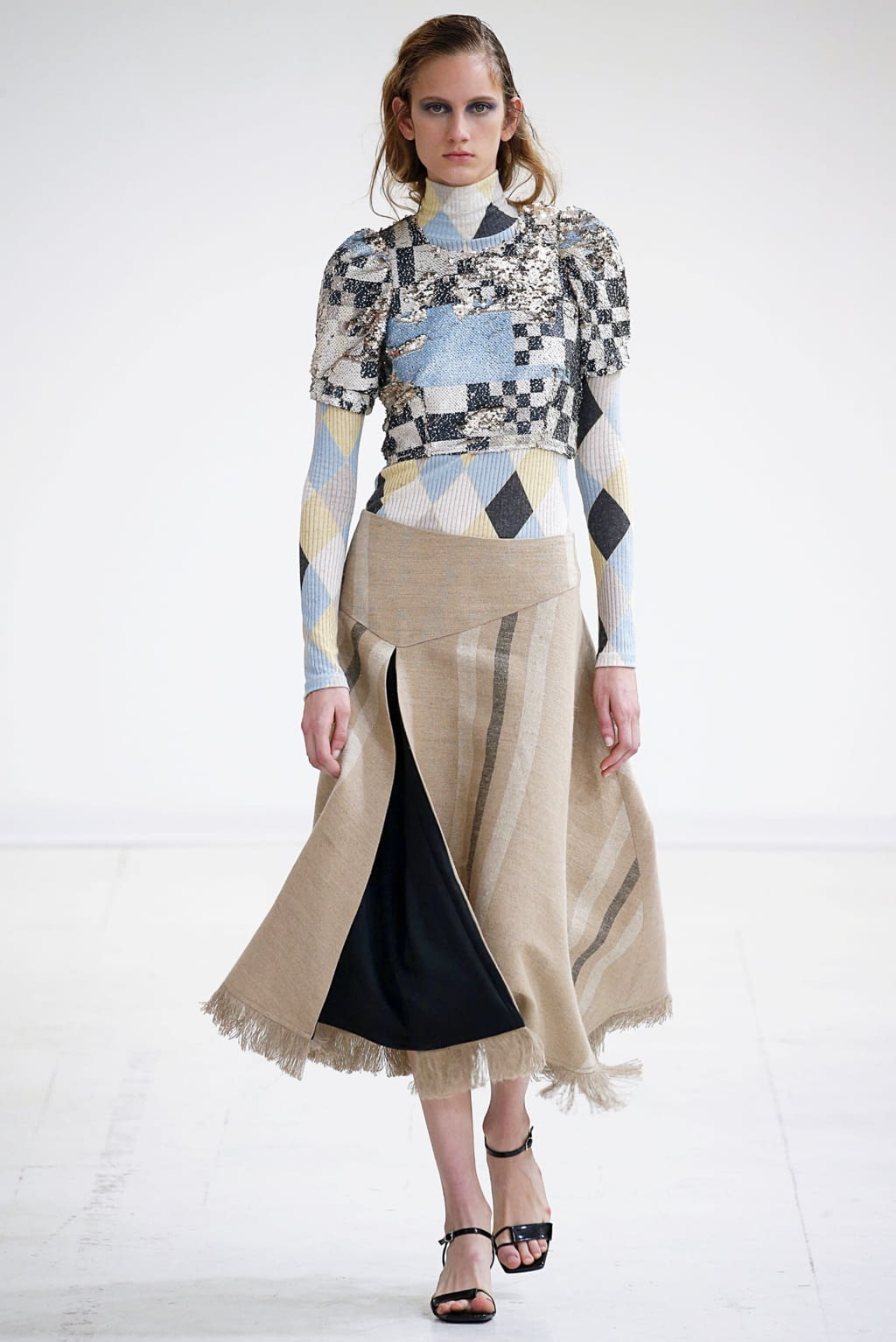 Fashion Week Milan Spring/Summer 2019 look 23 de la collection Arthur Arbesser womenswear
