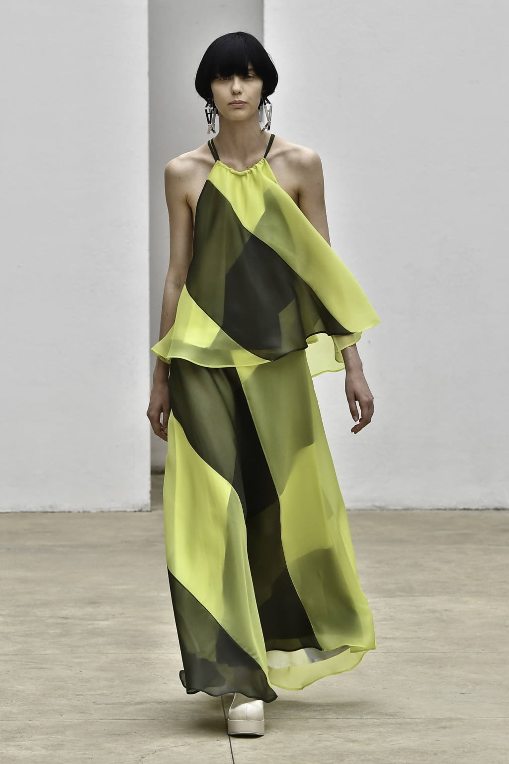 Fashion Week Milan Spring/Summer 2020 look 19 de la collection Arthur Arbesser womenswear